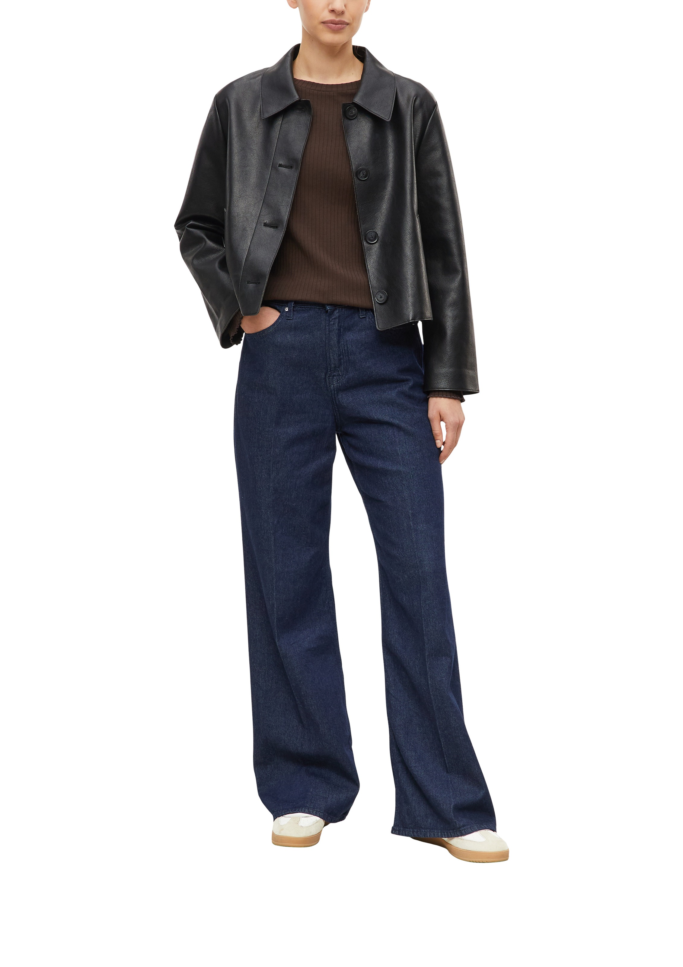 s.Oliver Langarmshirt in Ripp-Optik und mit Rundhals / Stretch