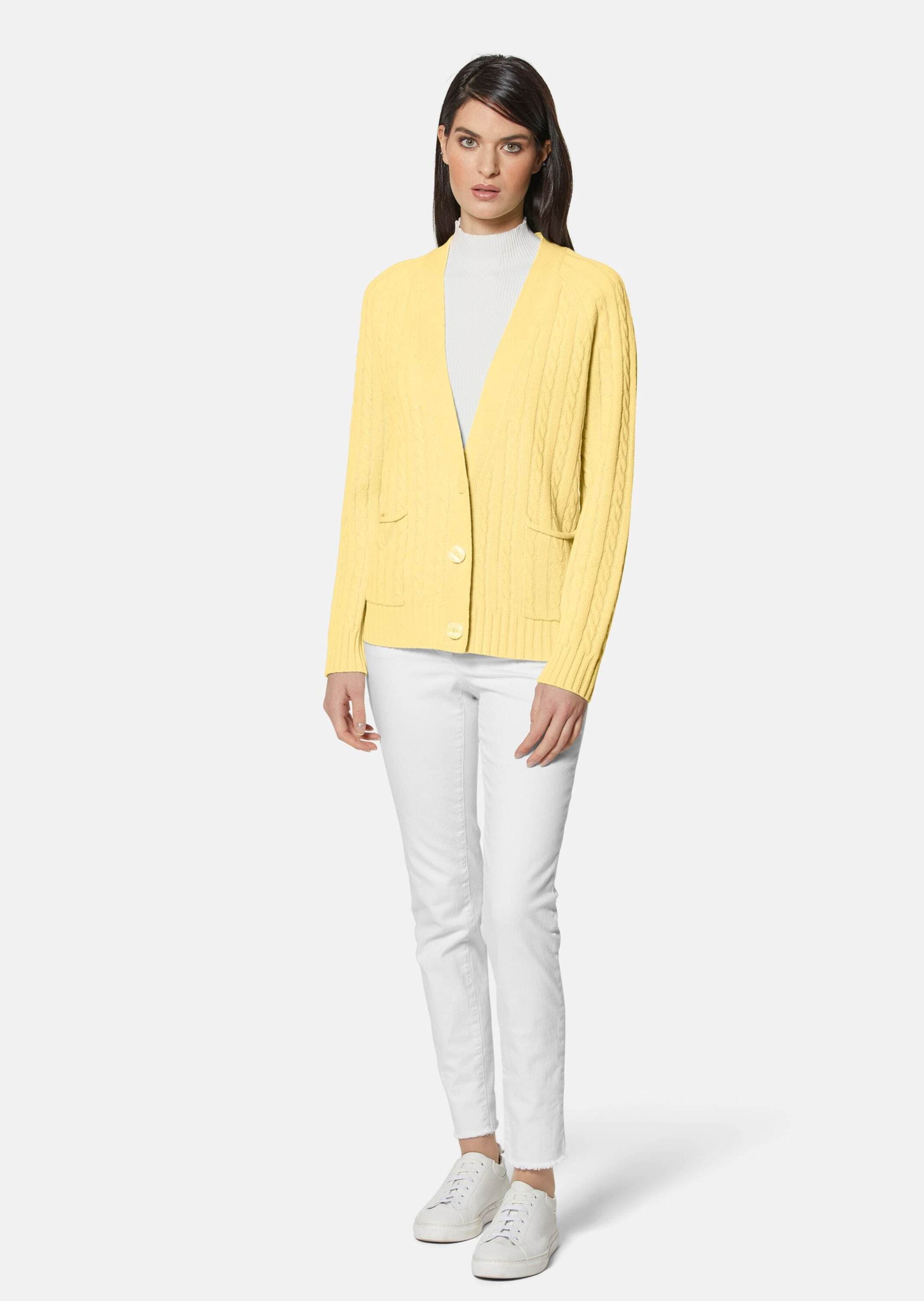 MADELEINE Strickjacke »Strickjacke Strickjacke mit Zopfmuster in angesagten Farben«