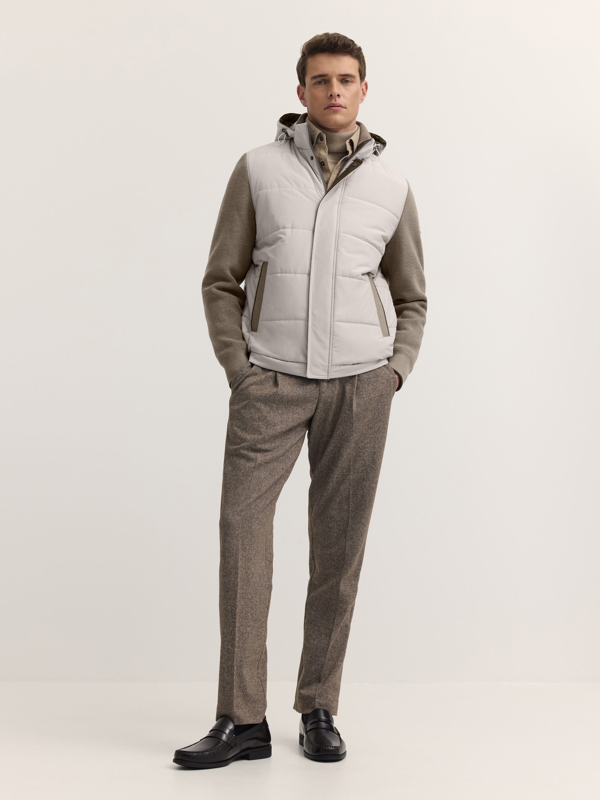 bugatti Strickjacke »Regular Fit« Regular Fit Hybrid Abnehmbare Kapuze