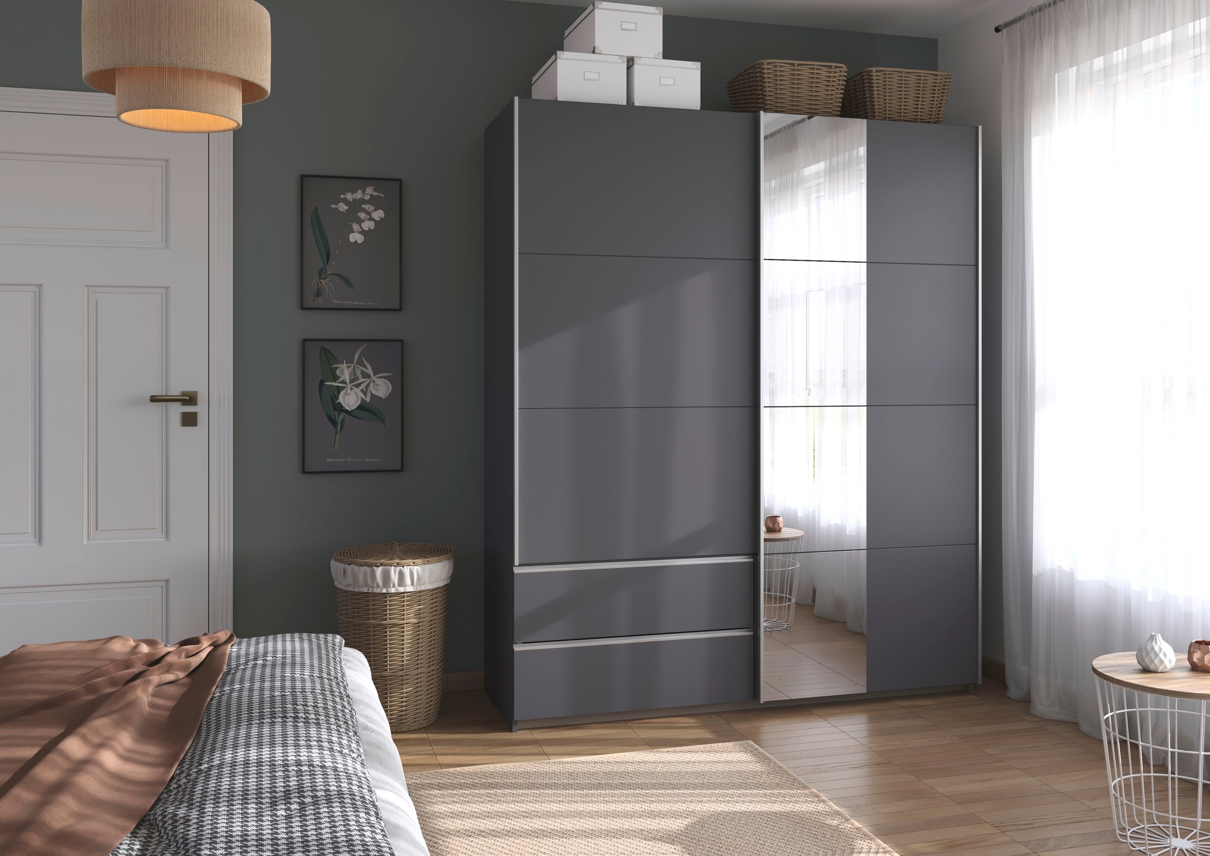 rauch Schwebetürenschrank »Kleiderschrank Schrank Garderobe Wäscheschrank SEVILLA mit Spiegel«, (in 3 verschiedenen Ausstattungen BASIC/CLASSIC/PREMIUM), Metall-Griffleisten alufarben oder Graumetallic MADE IN GERMANY