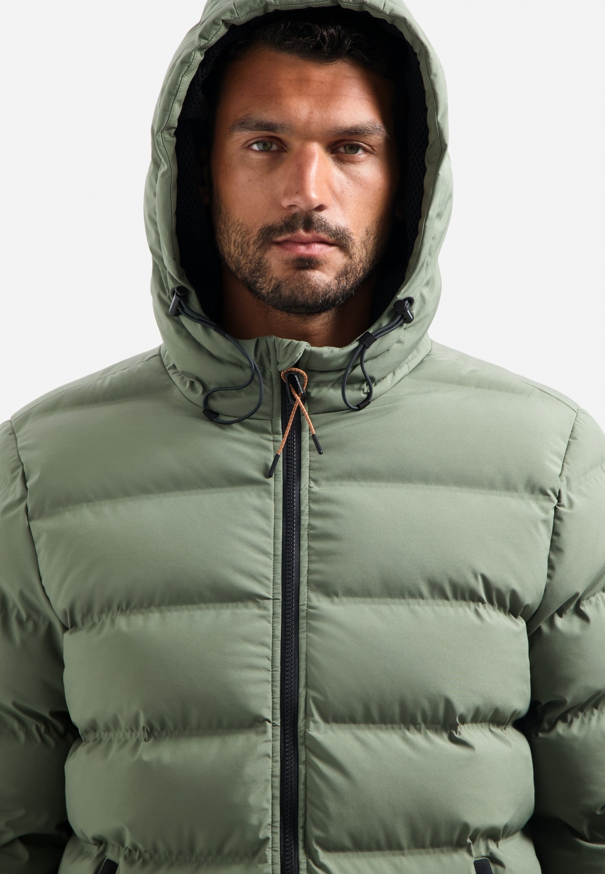 NO EXCESS Steppjacke »No Excess Jacke mit Kapuze Jacket Short Fit Sealed Hooded Padded«