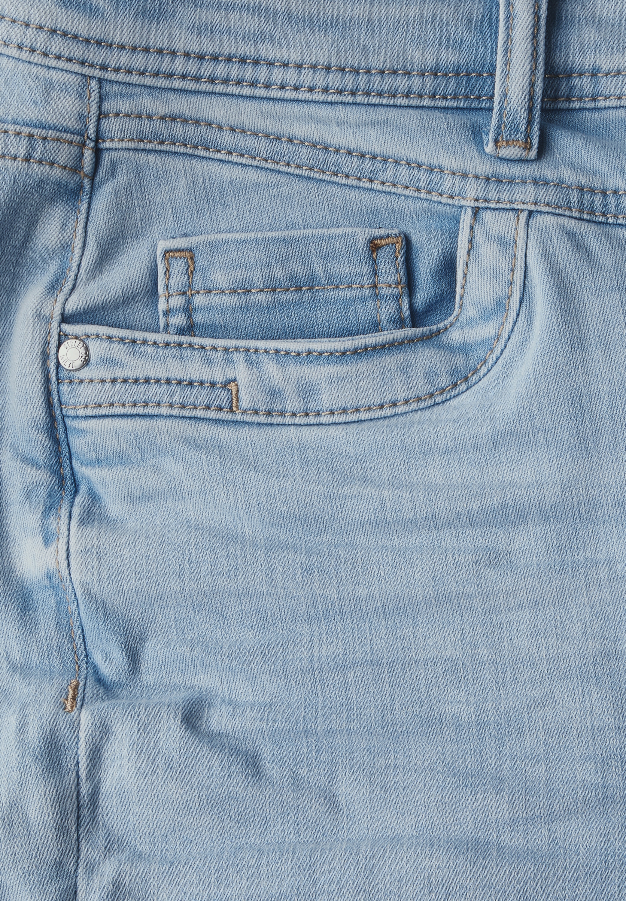 STREET ONE Slim-fit-Jeans, aus Baumwolle mit Stretchanteil