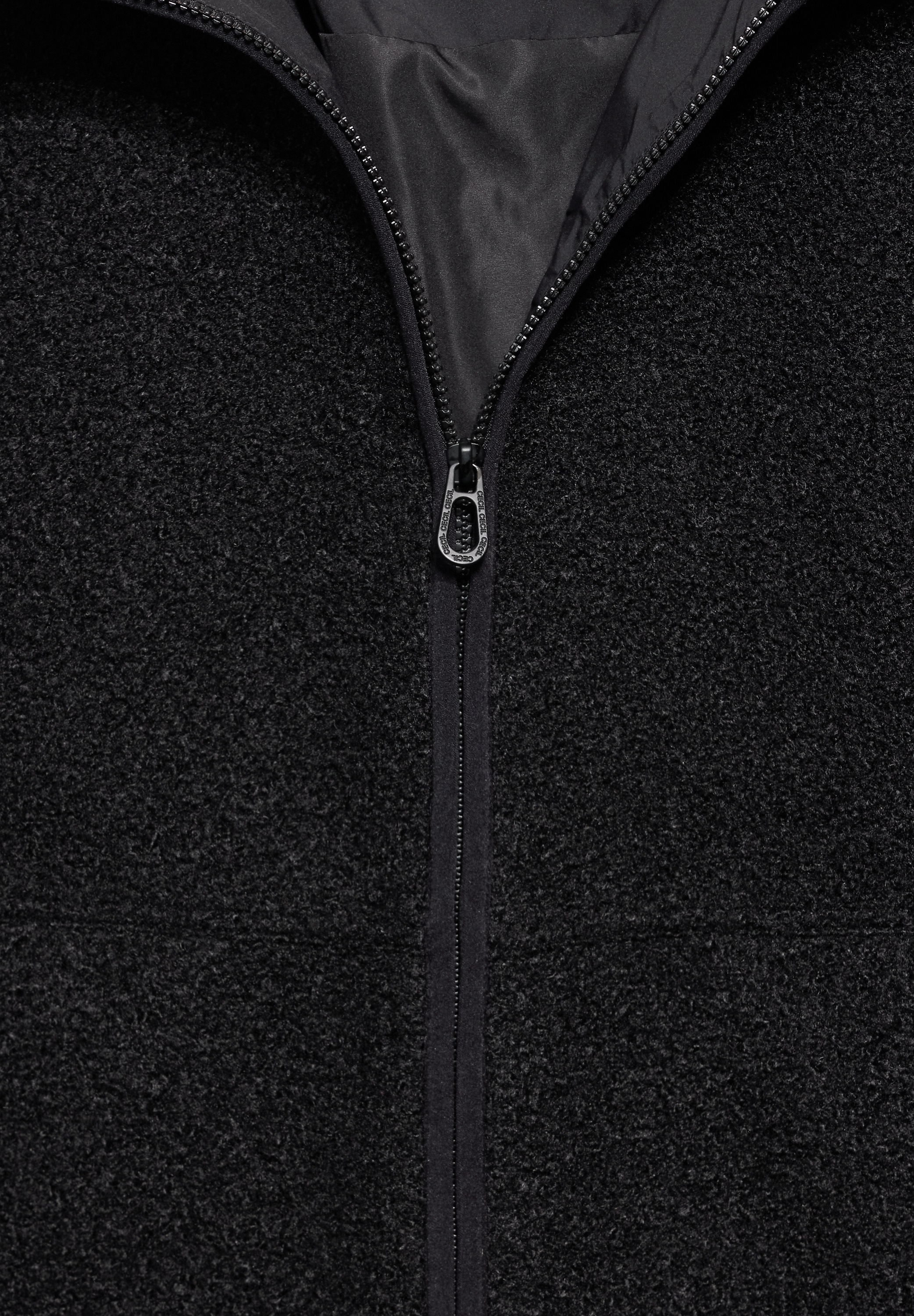 Cecil Fellimitatjacke, mit Kapuze, mit Kapuze