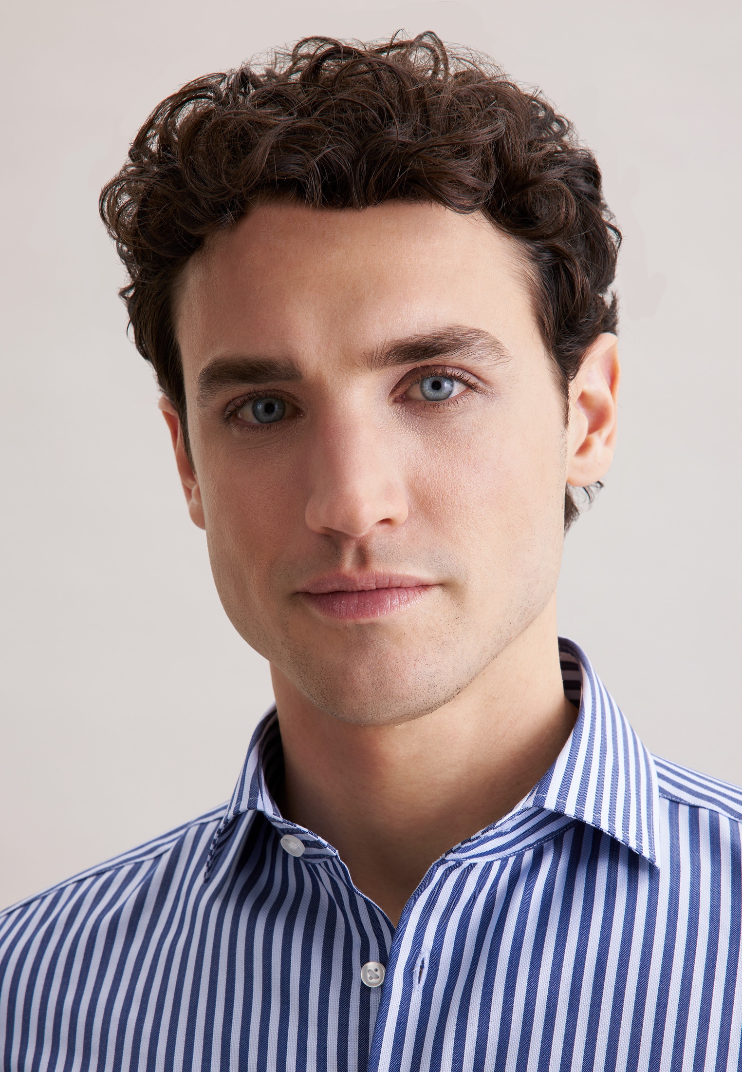 seidensticker Businesshemd »Schwarze Rose« Slim 1/1 Kentkragen Gestreift