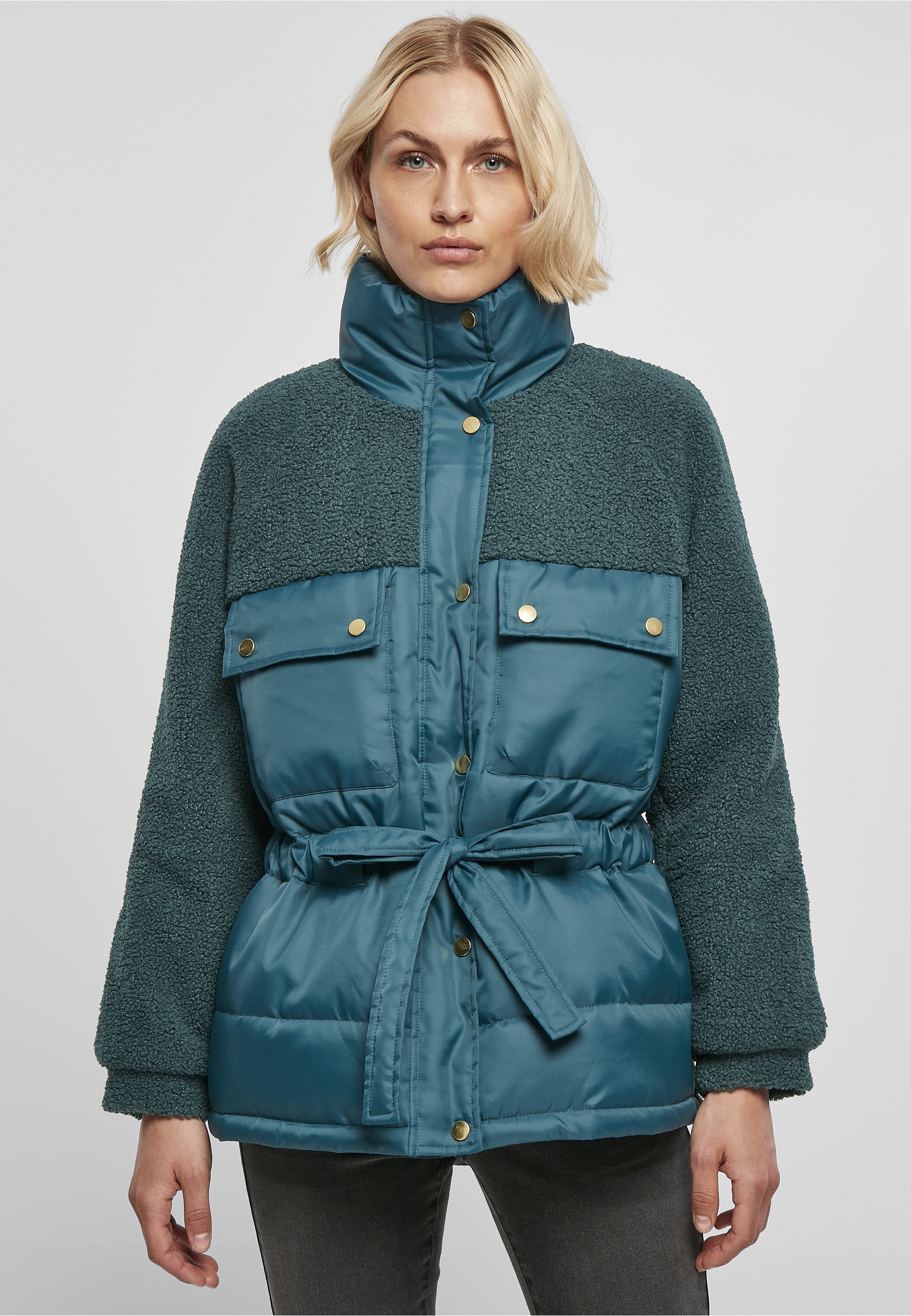 URBAN CLASSICS Winterjacke »Urban Classics Damen Ladies Sherpa Mix Puffer Jacket« 1 Stk. tlg. ohne Kapuze