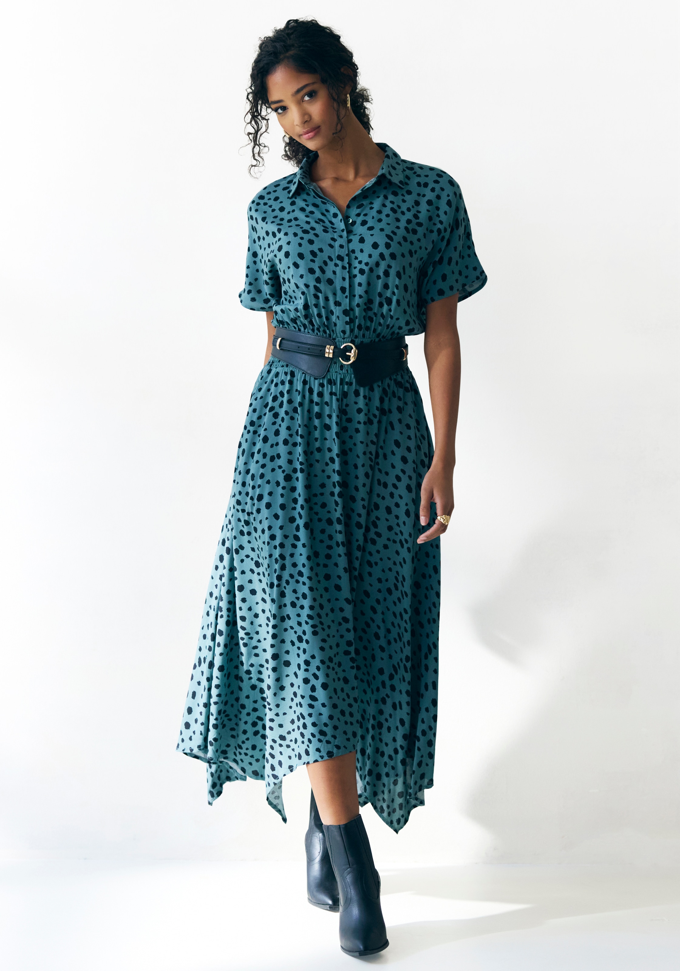 LASCANA Druckkleid, mit Punktedruck und asymmetrischem Saum, Hemdblusenklei günstig online kaufen