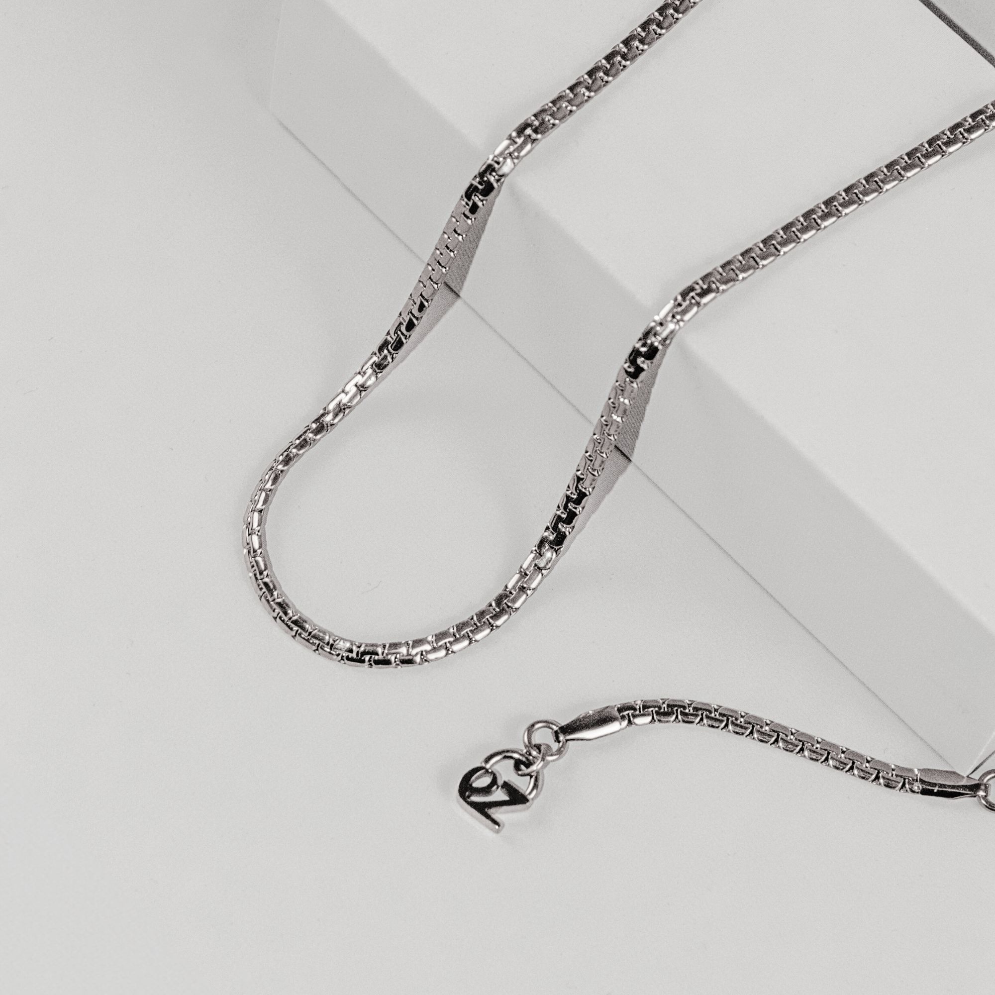 Echtzeit Kette mit Anhänger »Schmuck Geschenk Edelstahl Halskette The Sleek One«