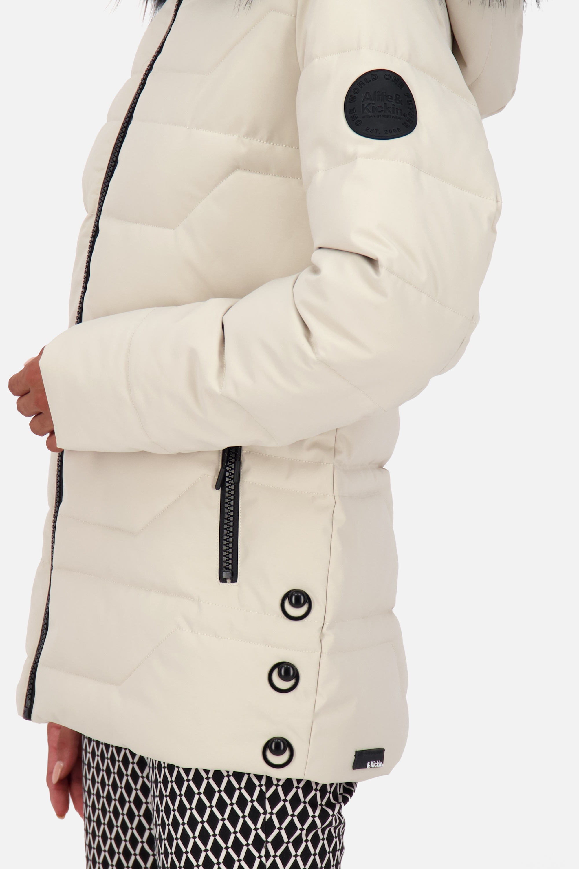 Alife & Kickin Winterjacke »Damen ZophiaAK A«, leicht taillierter Passform, Kapuze und Kunstfell sind abnehmbar