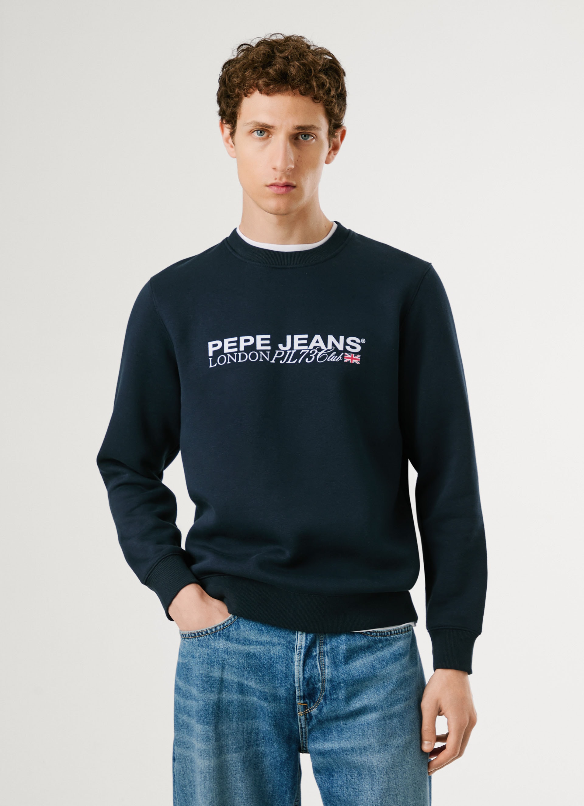 Pepe Jeans Sweatshirt "MATTHEW CREW" mit Label-Print auf der Brust günstig online kaufen