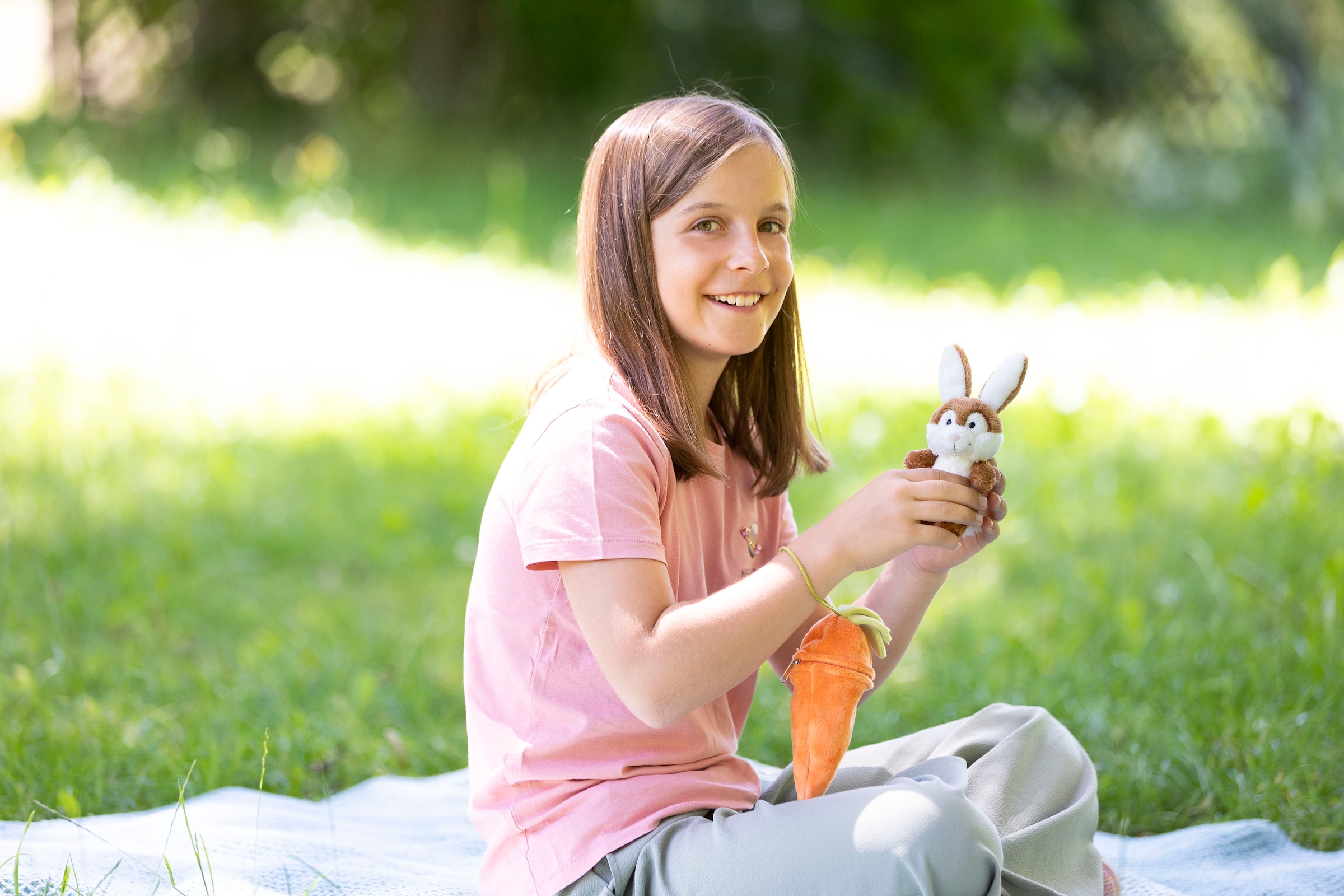 Nici Kuscheltier »Hase in Karotte 15 cm«
