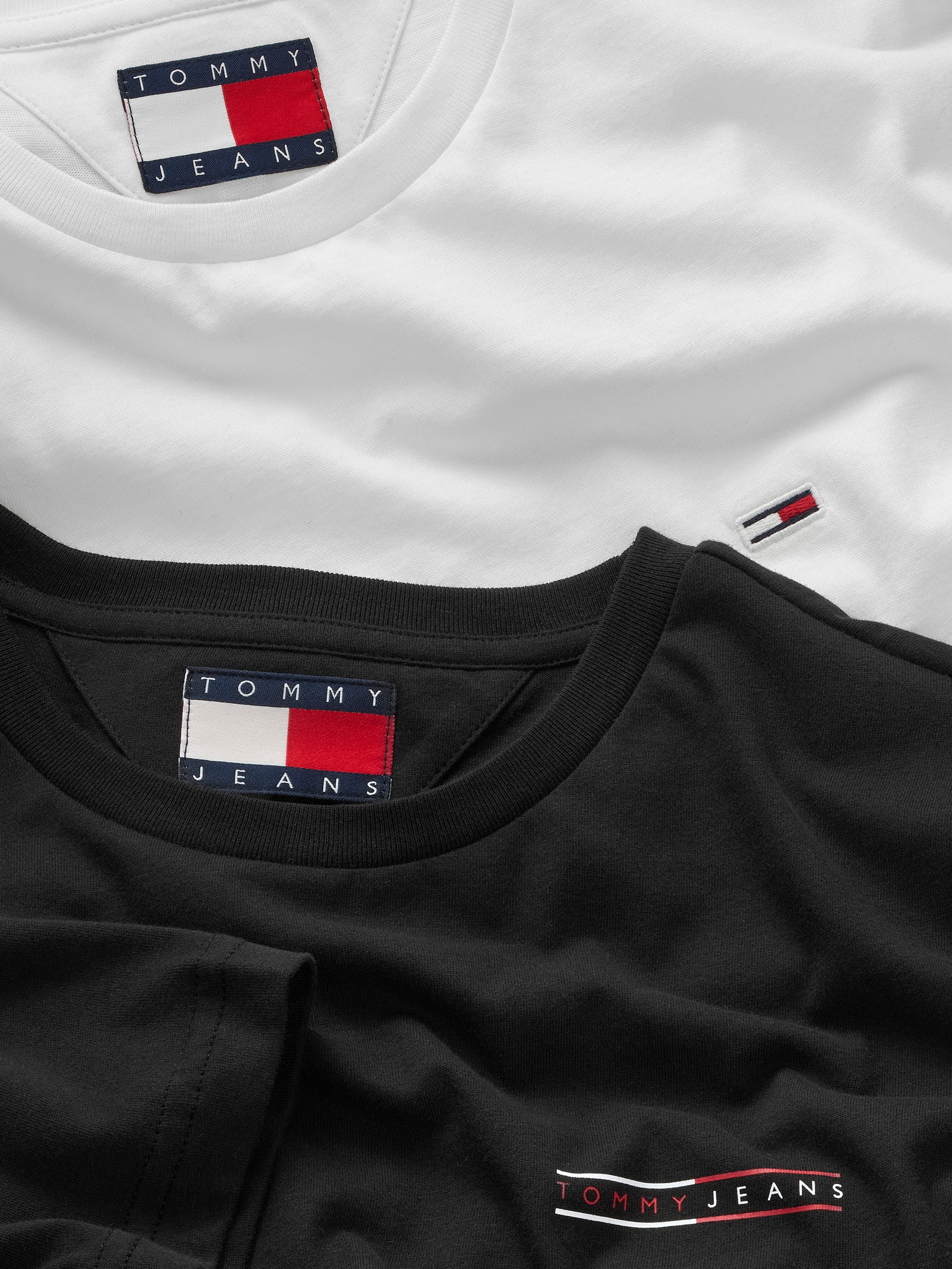 Tommy Jeans Kurzarmshirt »TJM SLIM 2PACK MIX TEE EXT«, (Packung, 2er-Pack), Mit Rundhalsausschnitt