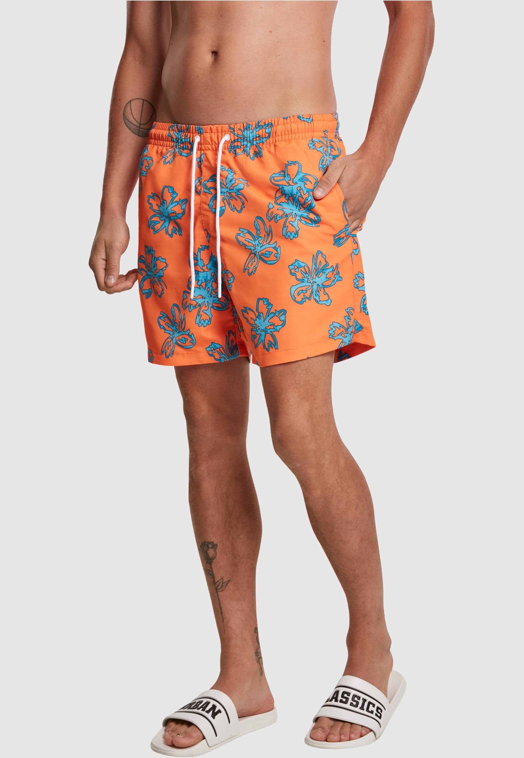URBAN CLASSICS Badeshorts »Urban Classics Herren Floral Swim Shorts«