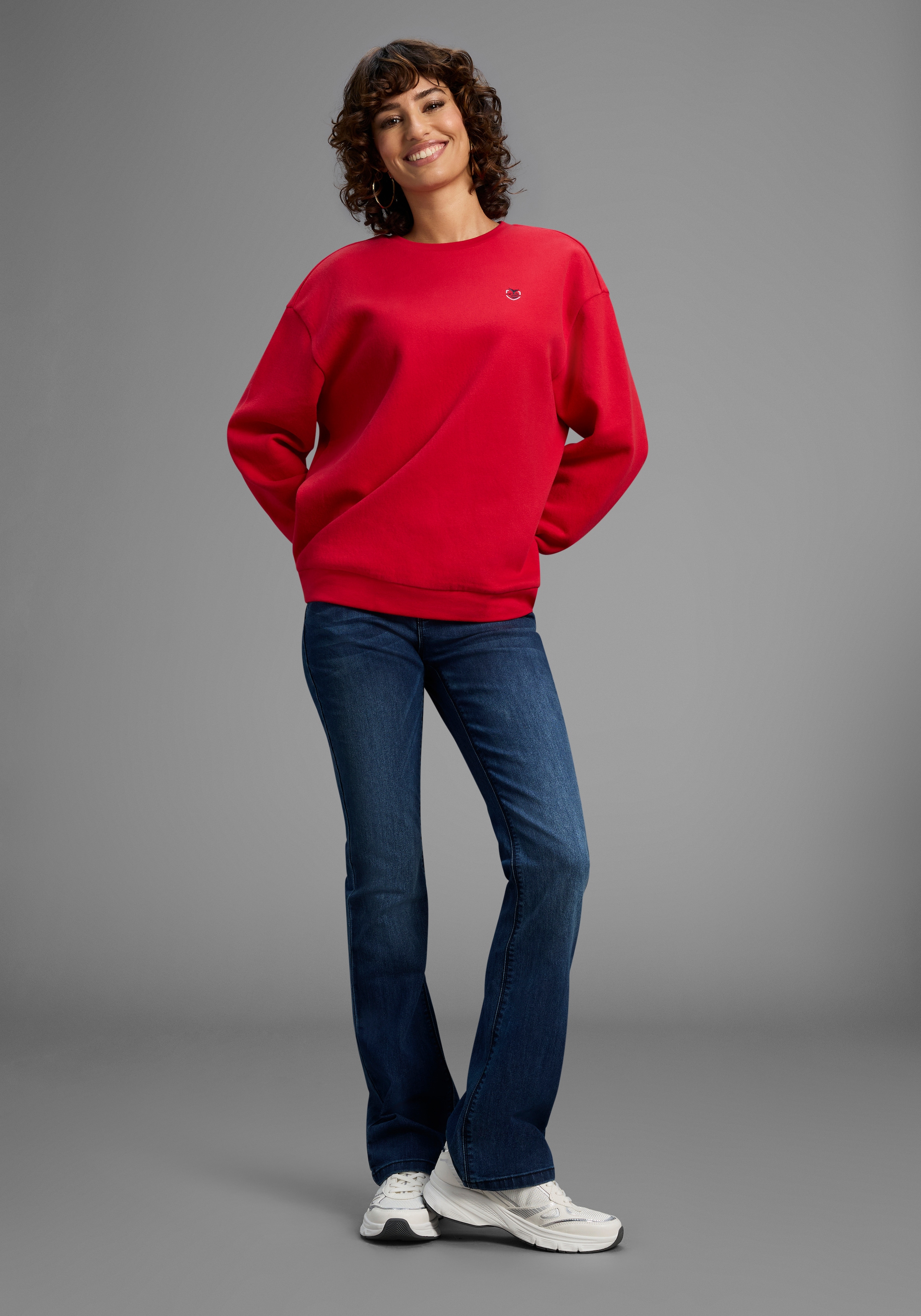 DELMAO Sweater, Angeraute Baumwollmischung mit Logostickerei auf der Brust
