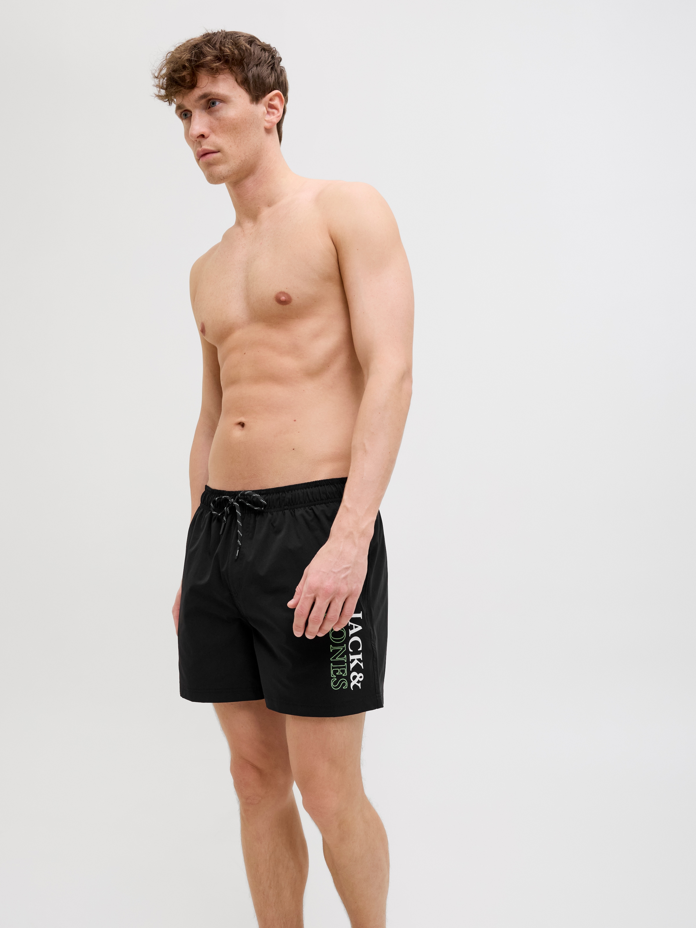 Jack & Jones Badeshorts »JPSTMAUI JJSWIM DOUBLE LOGO AKM SN«