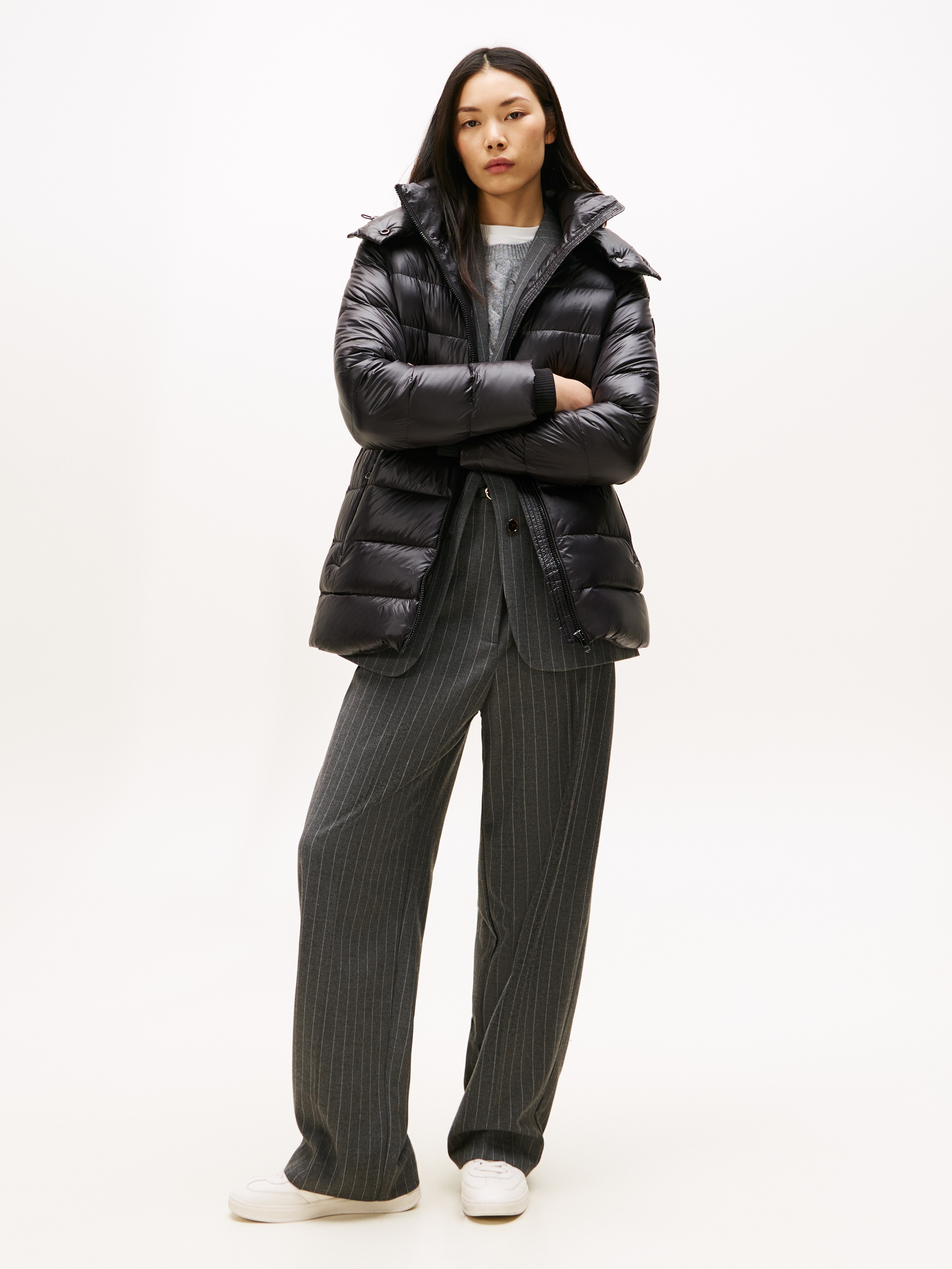 Tommy Hilfiger Steppmantel »GLOSS HW DOWN WAIST REG COAT« in leicht glänzender Optik