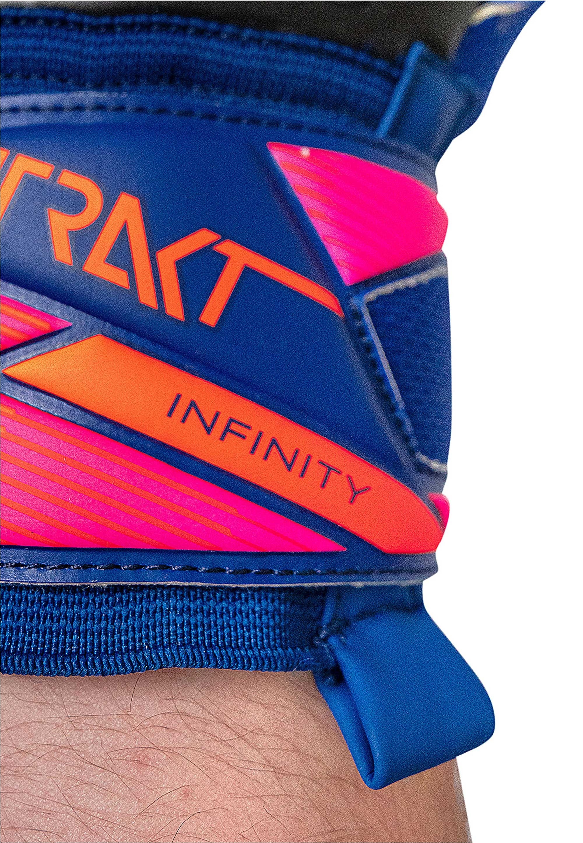 Reusch Torwarthandschuhe »Attrakt Infinity Evolution NC« mit atmungsaktiven Mesh-Einsätzen