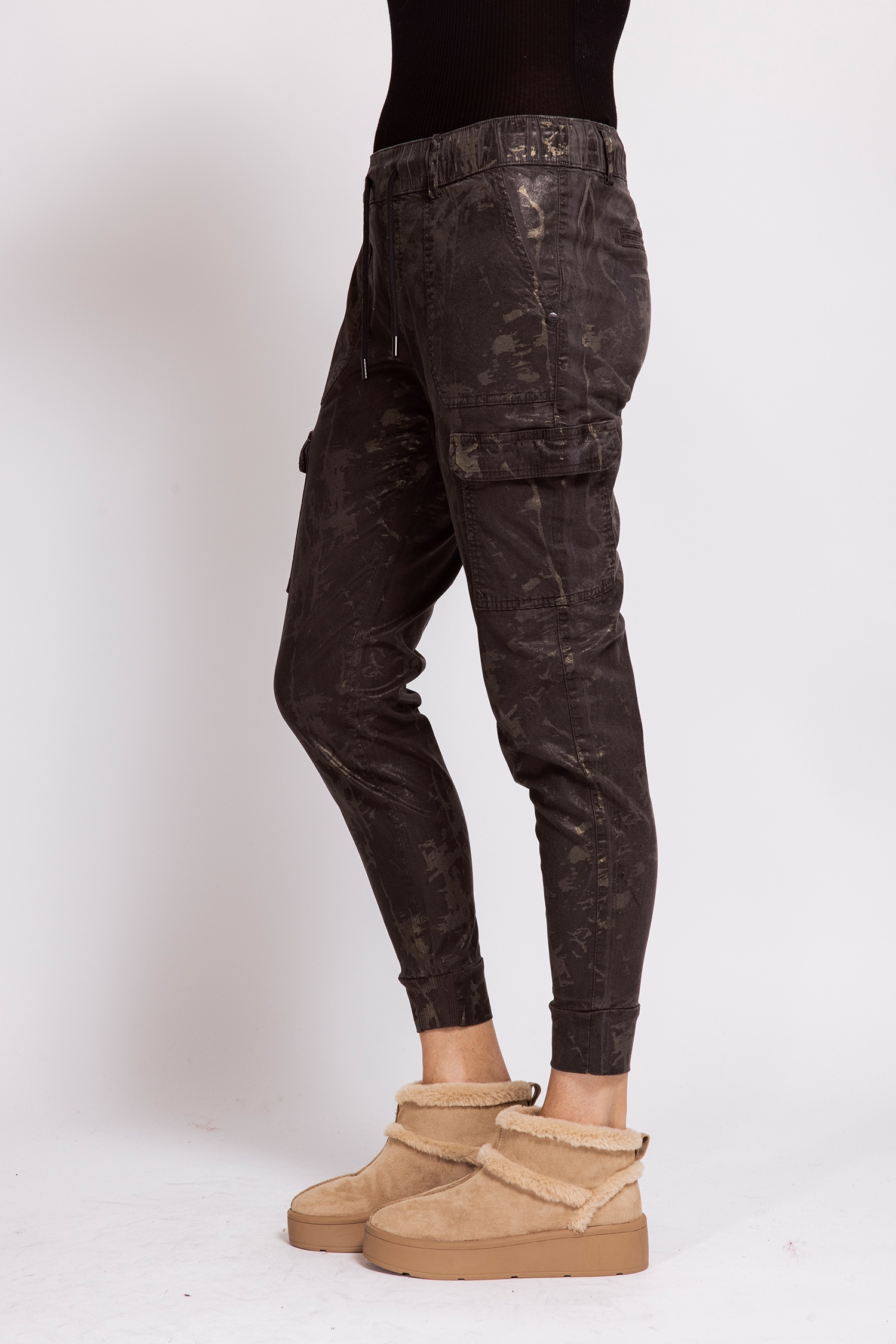 Zhrill Cargohose »ZHDAISEY«  Slim Fit Passform, für lässigen Look, mit Elastikbund und Tunnelzug
