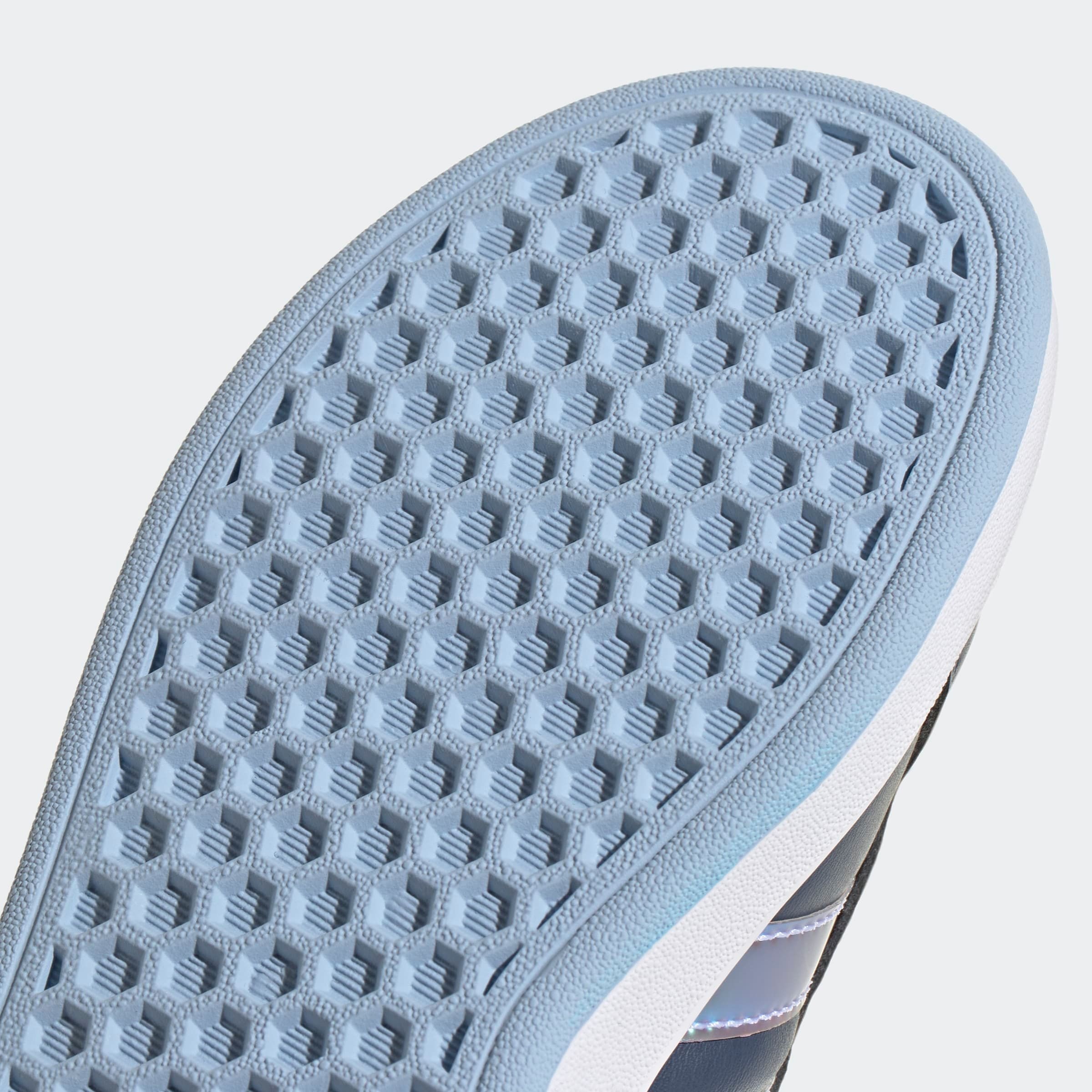 adidas Sportswear Klettschuh »GRAND COURT 2.0 KIDS«, Design auf den Spuren des adidas Superstar