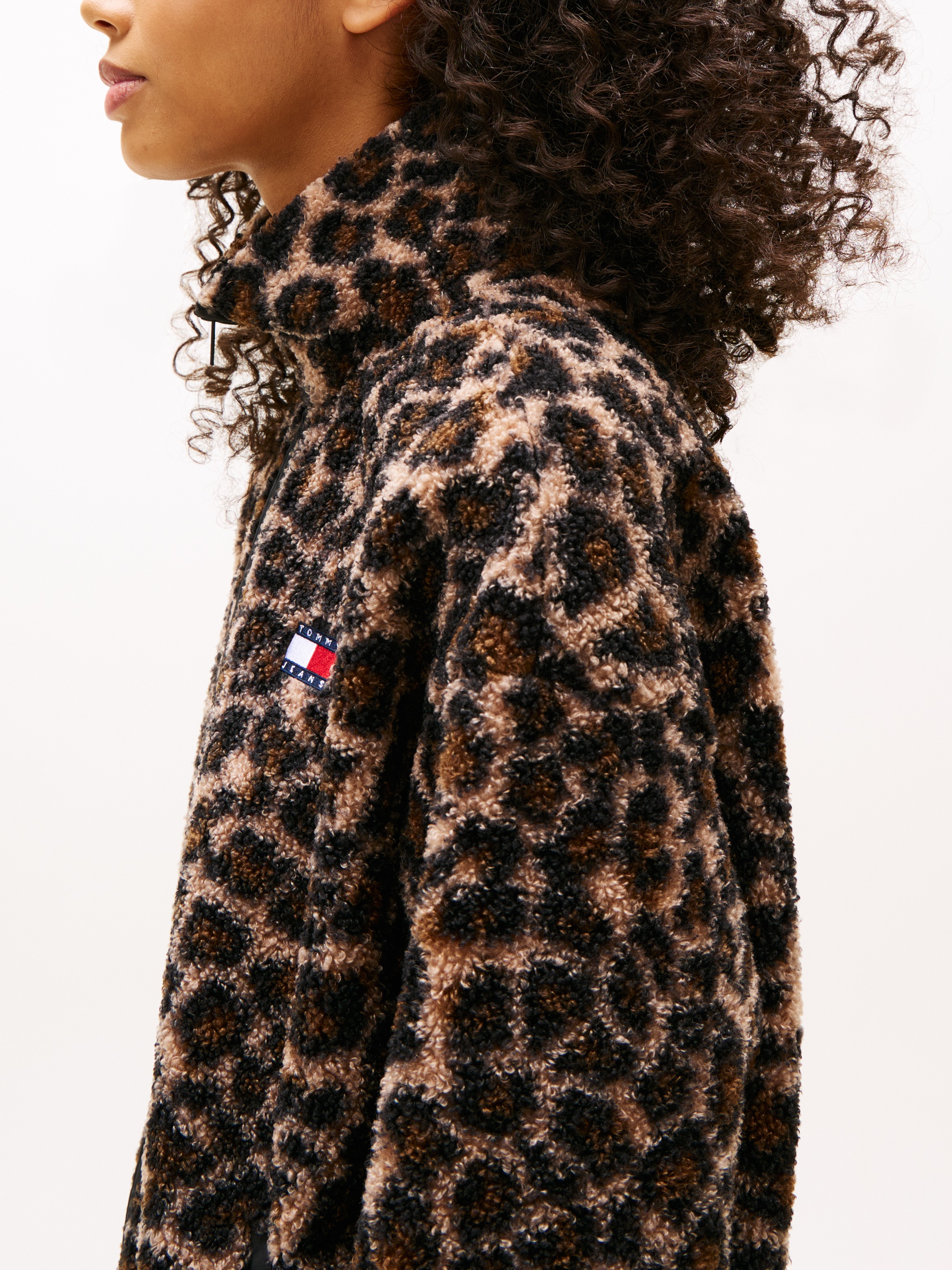 Tommy Jeans Sweatjacke "TJW ZIP THROUGH BADGE TEDDY" günstig online kaufen