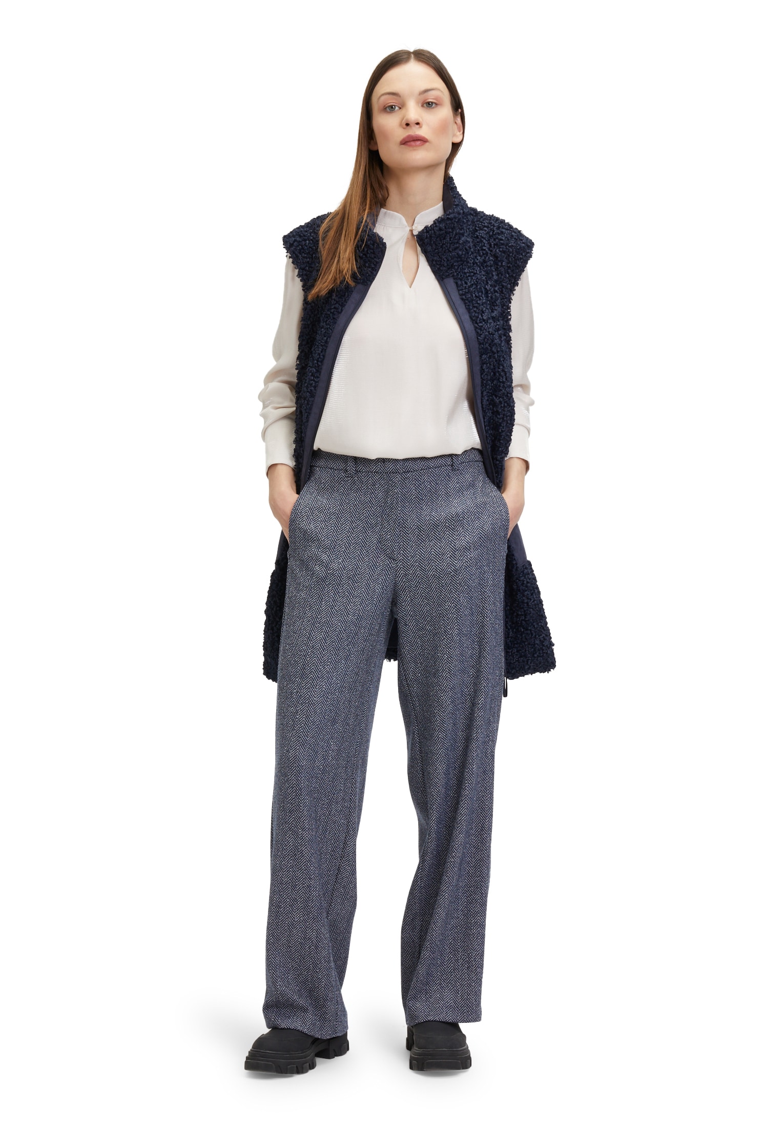 Betty&Co Anzughose »Betty & Co Anzughose mit weitem Bein«, Material