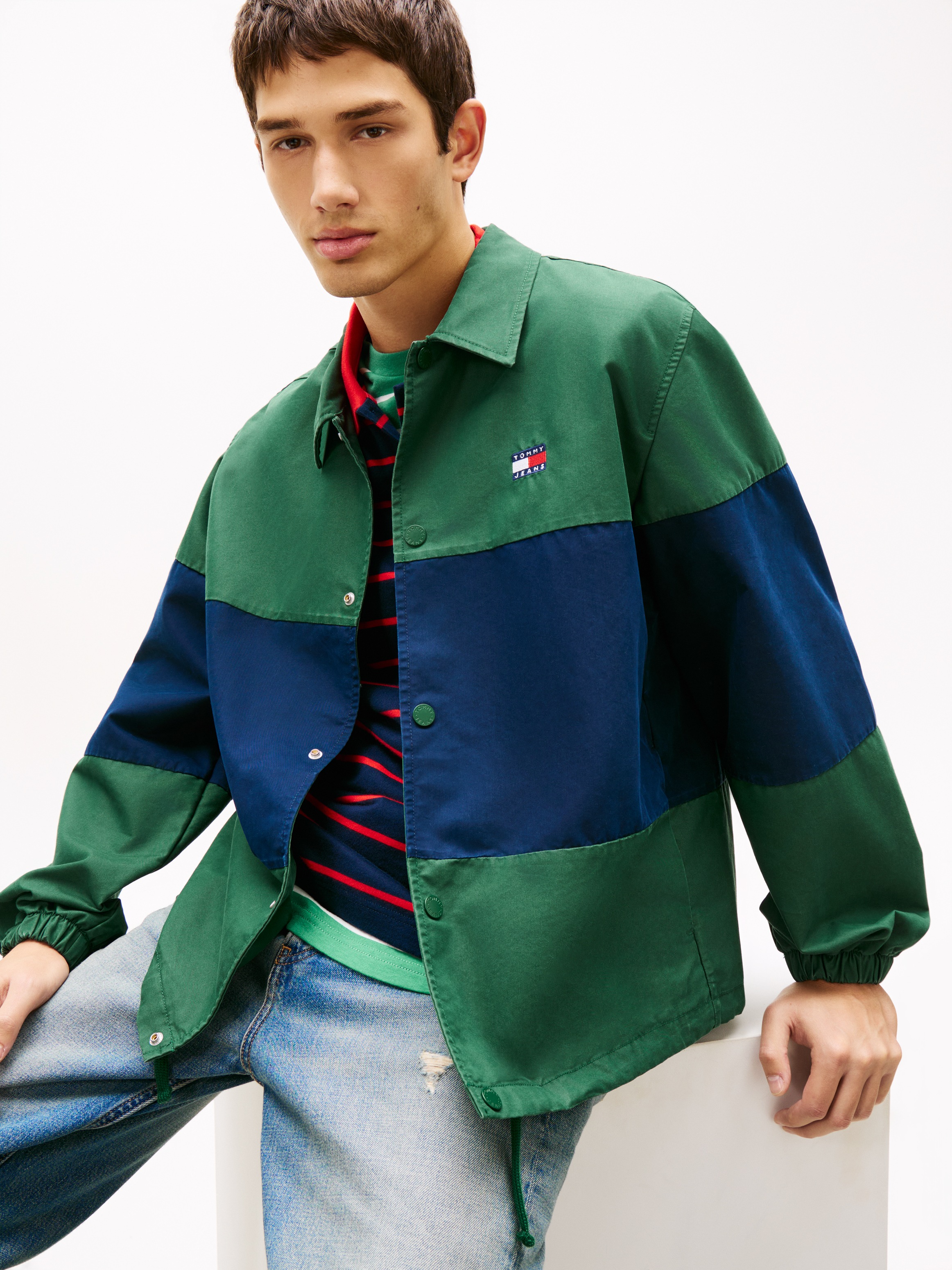 Tommy Jeans Hemdjacke "TJM COLORBLOCK" ohne Kapuze Regular fit mit Hemdkrag günstig online kaufen