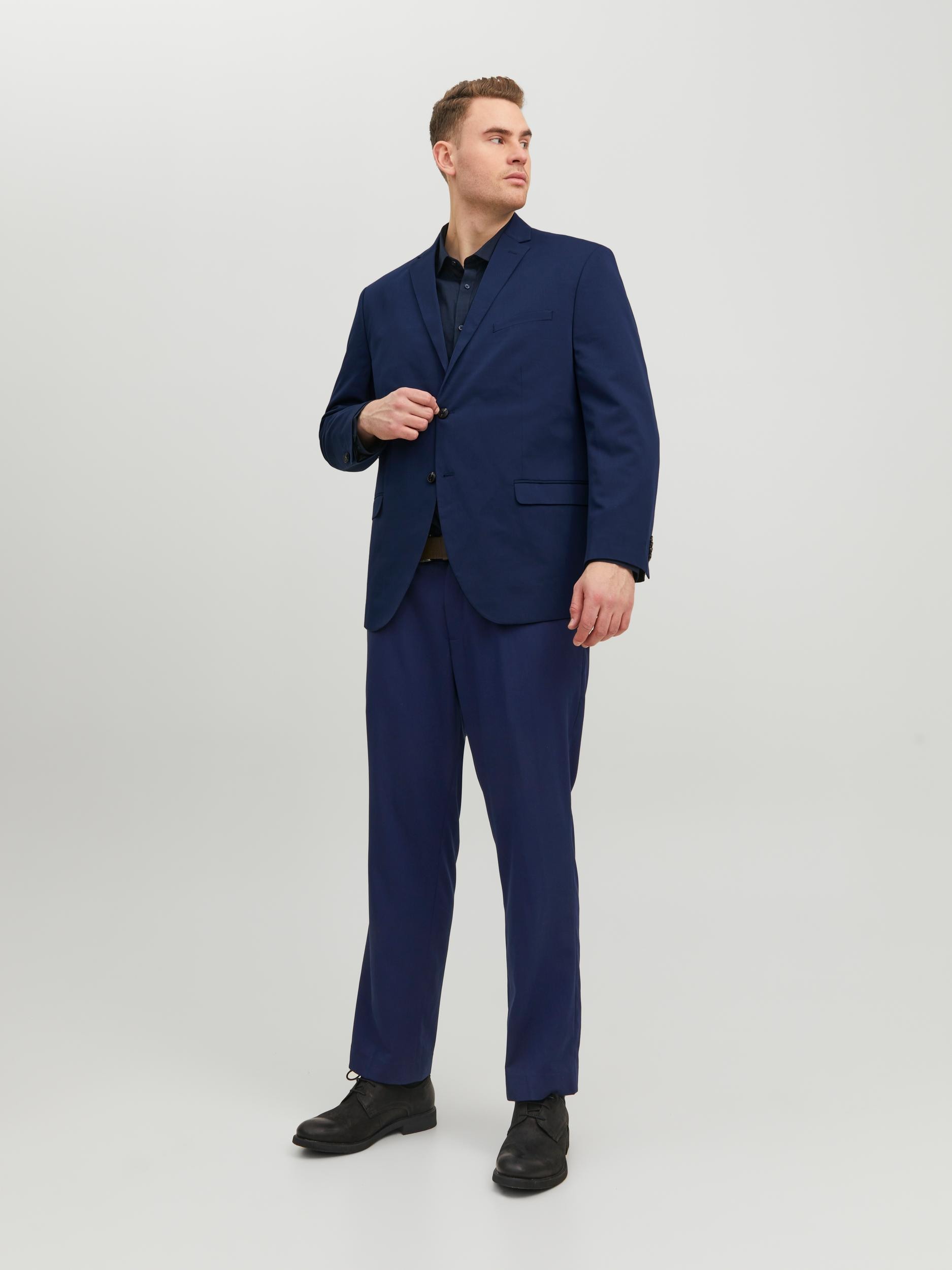 Jack & Jones PlusSize "JPRFRANCO SUIT NOOS PLS" 2 tlg. slim fit aus Polyester, Viskose und Elasthan, Slim Fit Passform, pflegeleicht