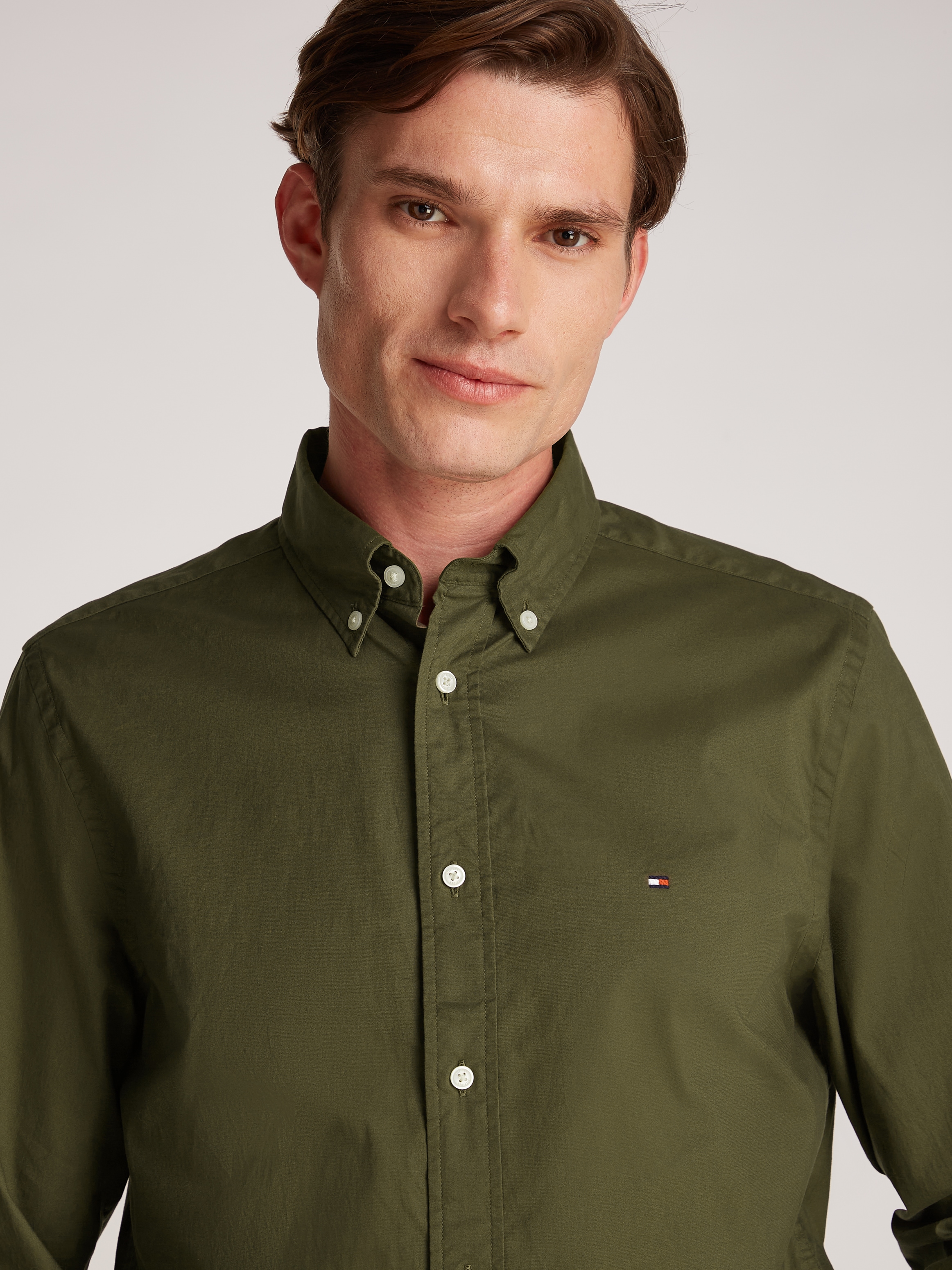 Tommy Hilfiger Businesshemd »FLEX POPLIN SOLID RF SHIRT 1«, mit Logostickerei