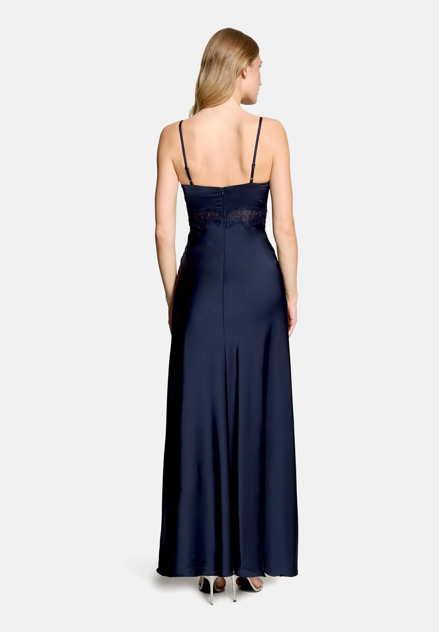 Vera Mont Abendkleid »Damen schmal geschnitten« Ohne Tasche