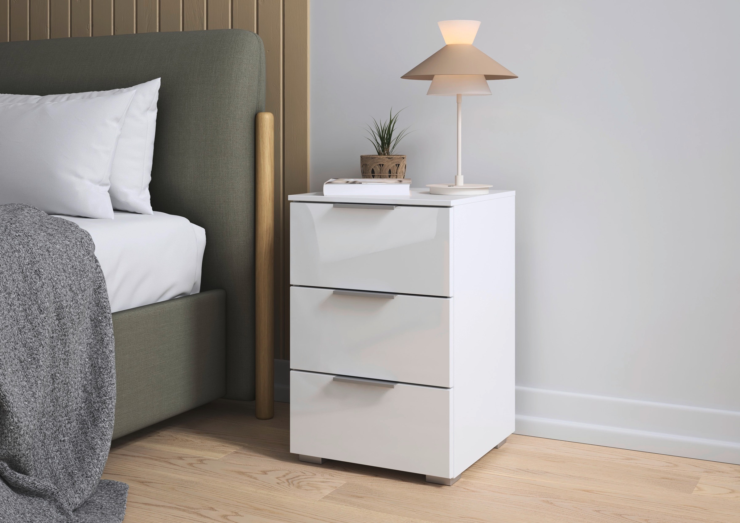 rauch Nachtkommode "Nachttisch Nachtschrank Nachtkonsole AGORDO mit Glasfro günstig online kaufen