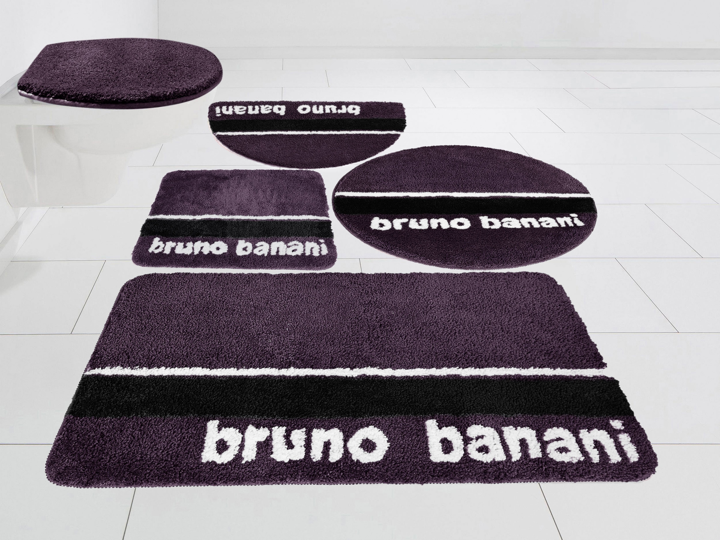 Bruno Banani Badematte »Maja«, rutschhemmend beschichtet, fußbodenheizungsgeeignet-strapazierfähig-schnell trocknend, weiche Haptik, mit Logo, Badematten auch als 3 teiliges Set erhältlich