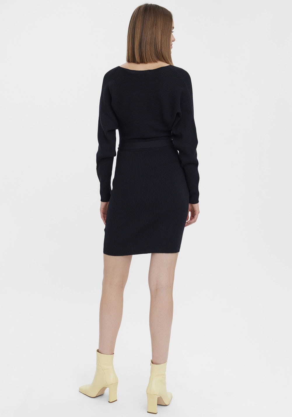 Vero Moda Strickkleid »VMHOLLYREM LS V-NECK DRESS GA NOOS«