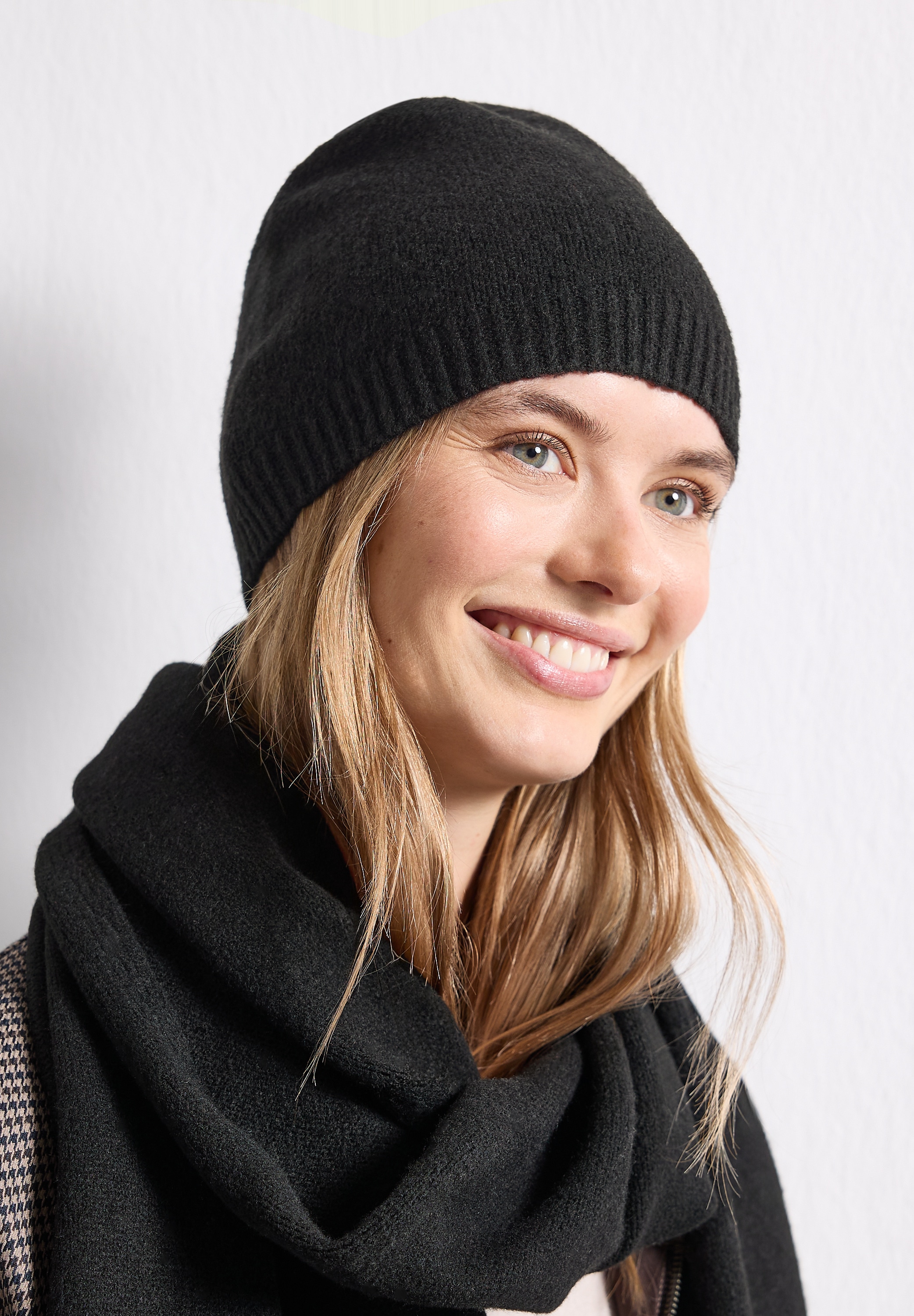 STREET ONE Strickmütze aus Feinstrick