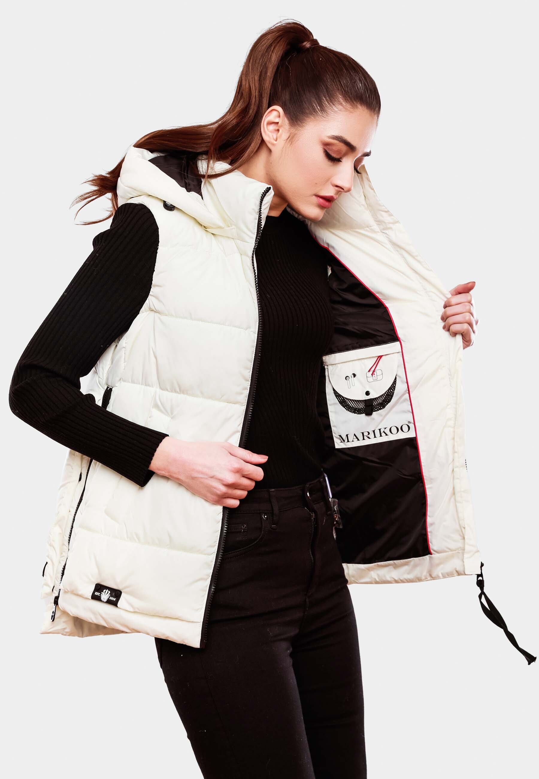 Marikoo Steppweste »Zarinaa«, mit vier seitlichen Taschen
