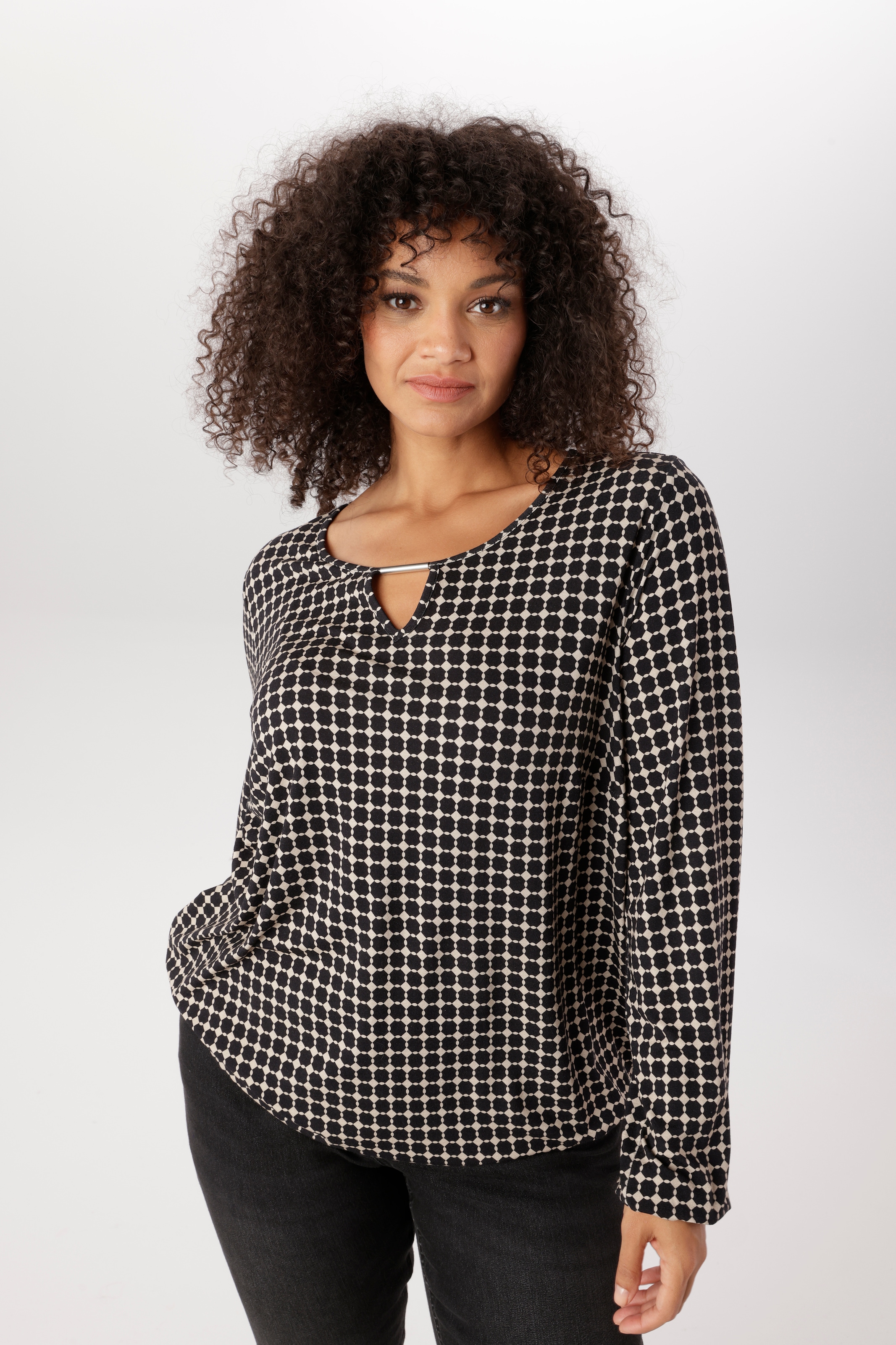 Aniston PLUS Langarmshirt aus weich fließender Qualität - NEUE KOLLEKTION