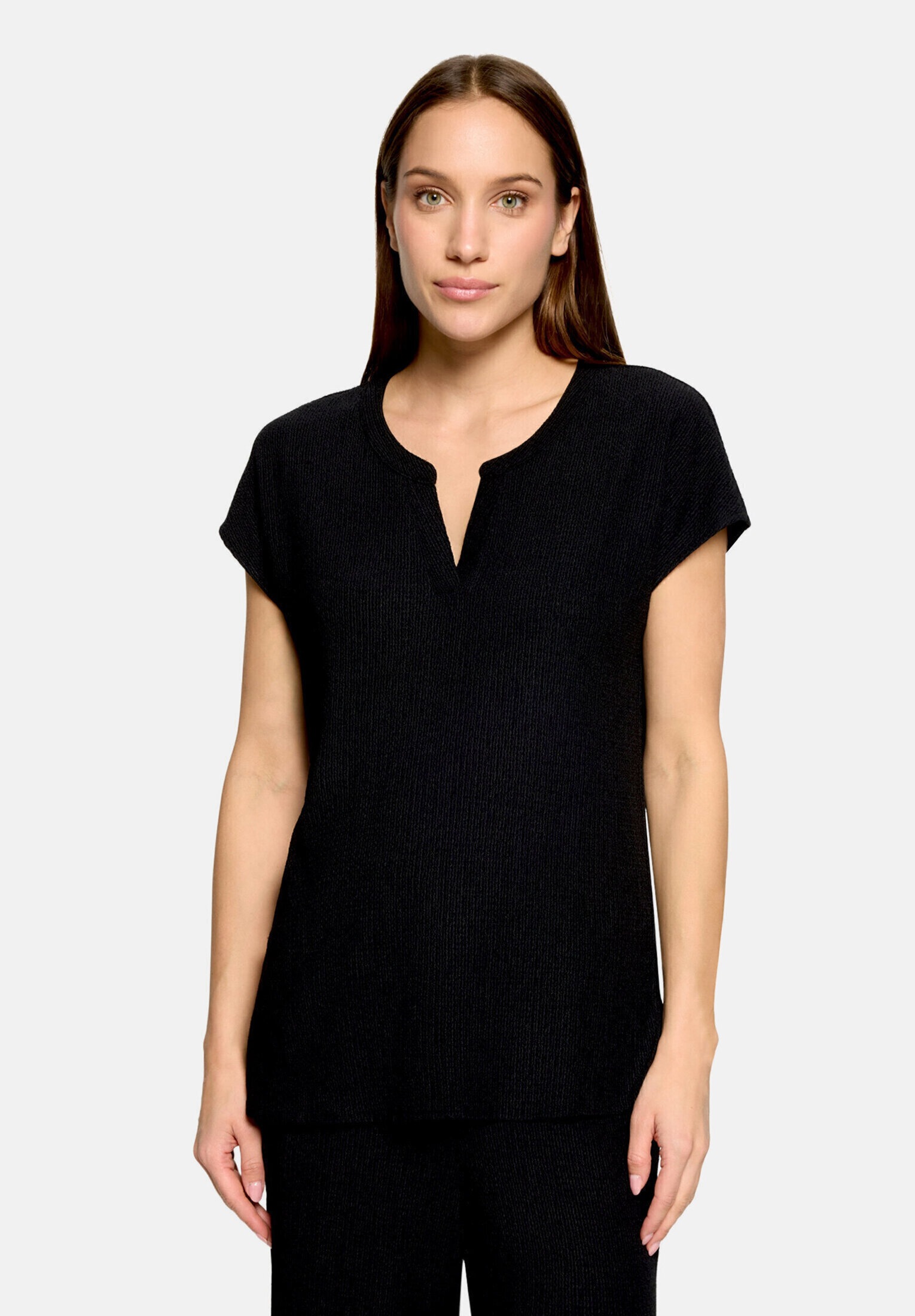 Betty Barclay Kurzarmshirt »Damen mit V-Ausschnitt« 1