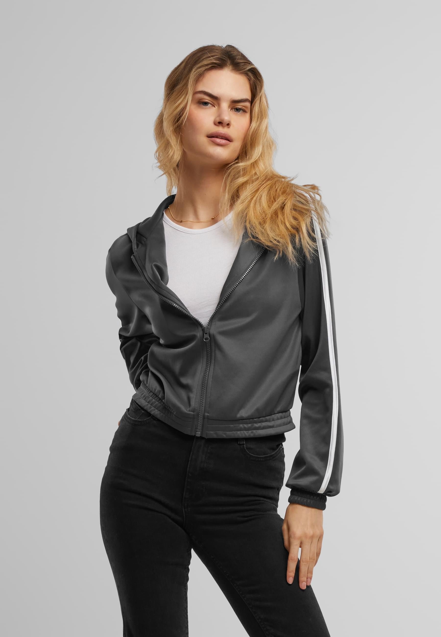 URBAN CLASSICS Trainingsjacke »Urban Classics Ladies Cropped Track Jacket«, (1 St.), mit Kapuze