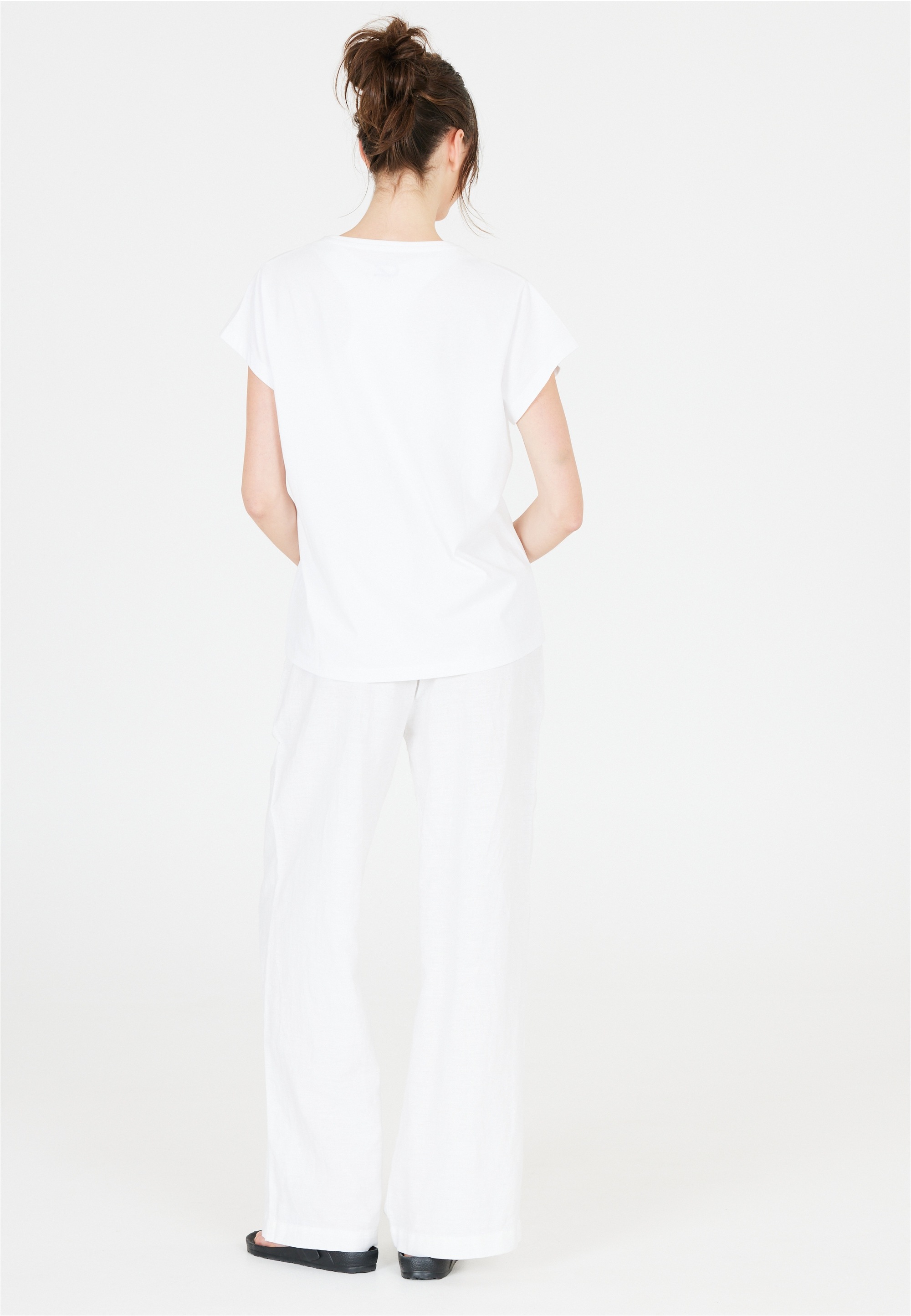 CRUZ Funktionsshirt »Highmore«, im smarten Basic-Look aus reiner Baumwolle