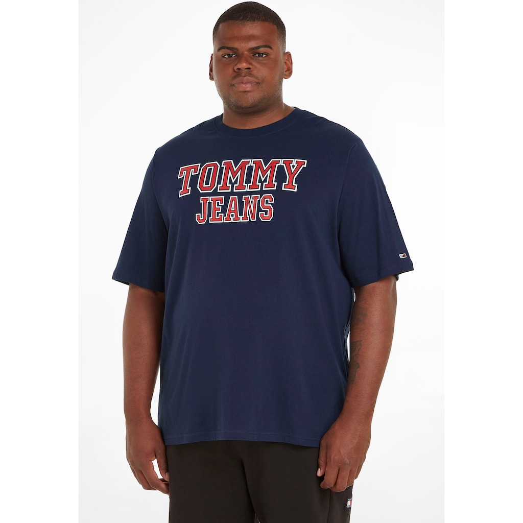 Tommy Jeans Plus T-Shirt »TJM PLUS ESSENTIAL TJ TEE« mit Logoprint auf der Brust