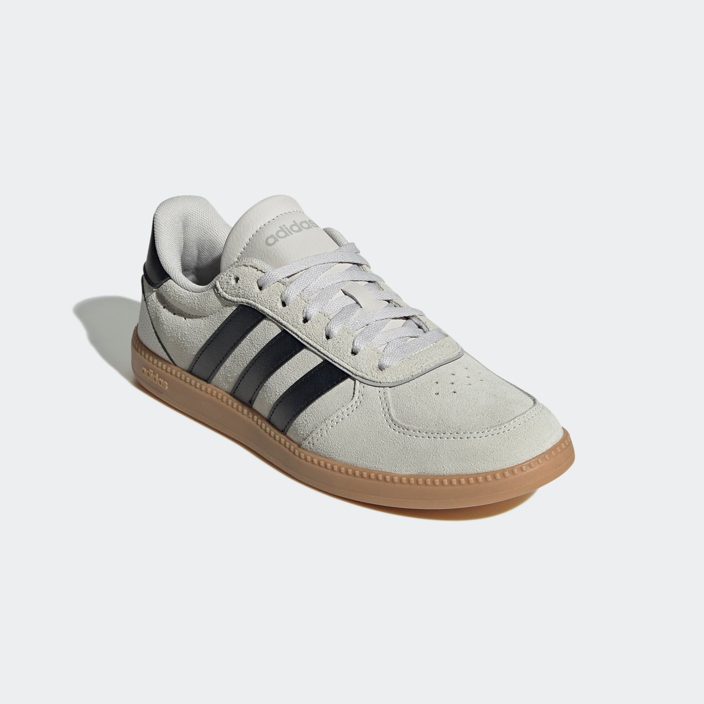 adidas Sportswear Sneaker "BREAKNET SLEEK" inspiriert vom Design des adidas handball spezial