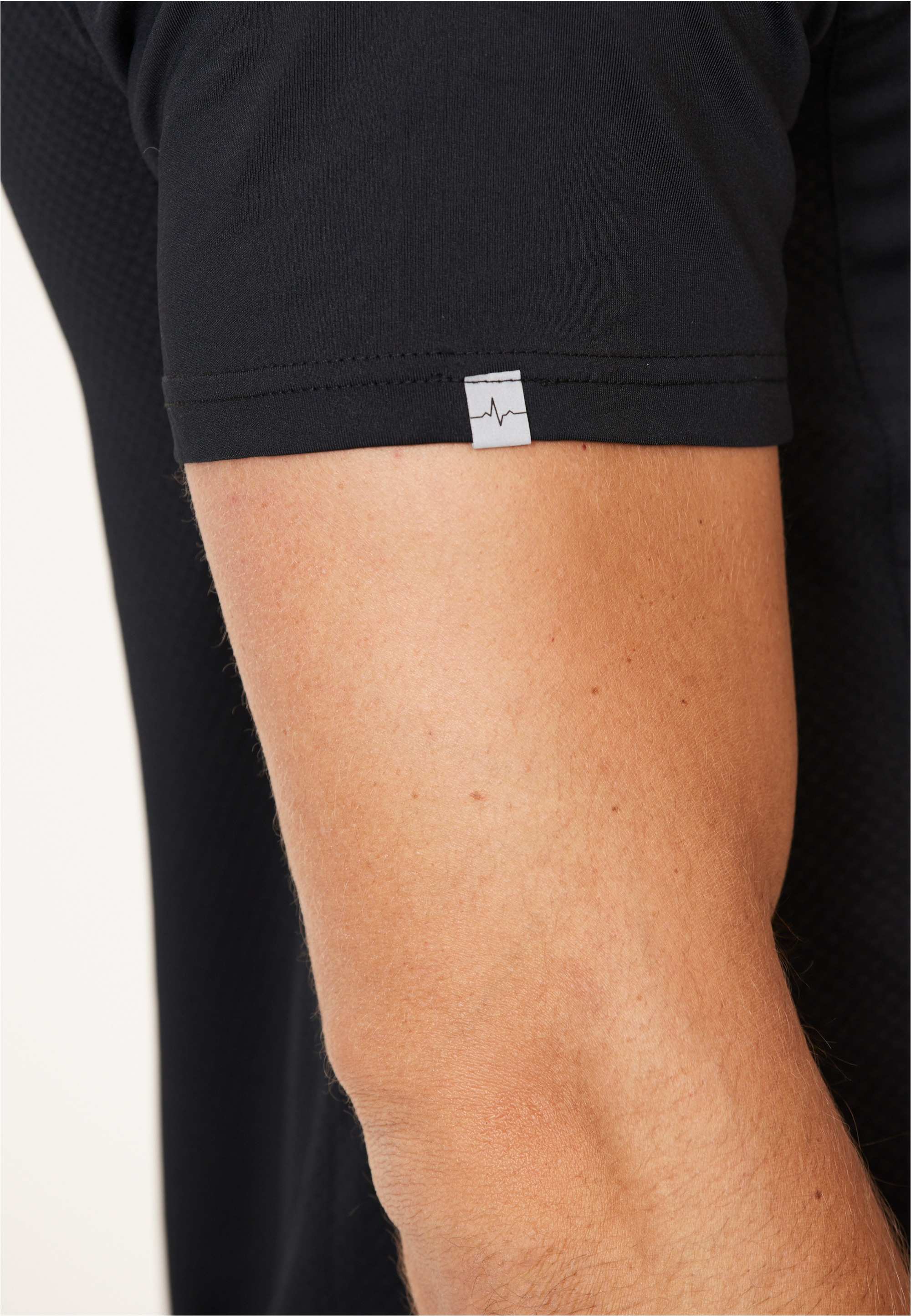 ELITE LAB Funktionsshirt »Tech Elite X1«, (1 tlg.), mit schnell trocknender QUICK DRY-Technologie
