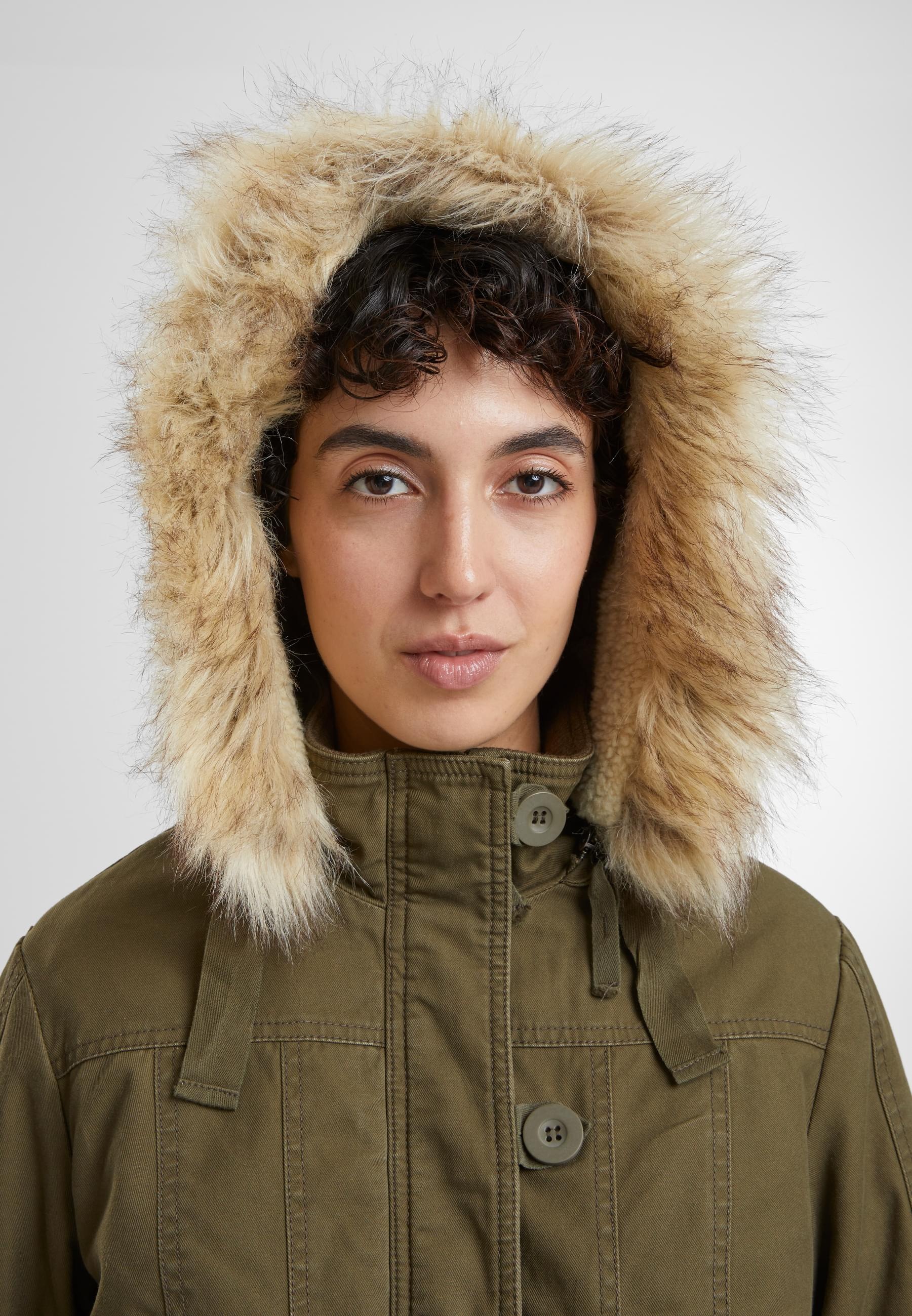 Brandit Parka »Brandit Brandit Women Nila Winterparka«, (1 St.), mit Kapuze