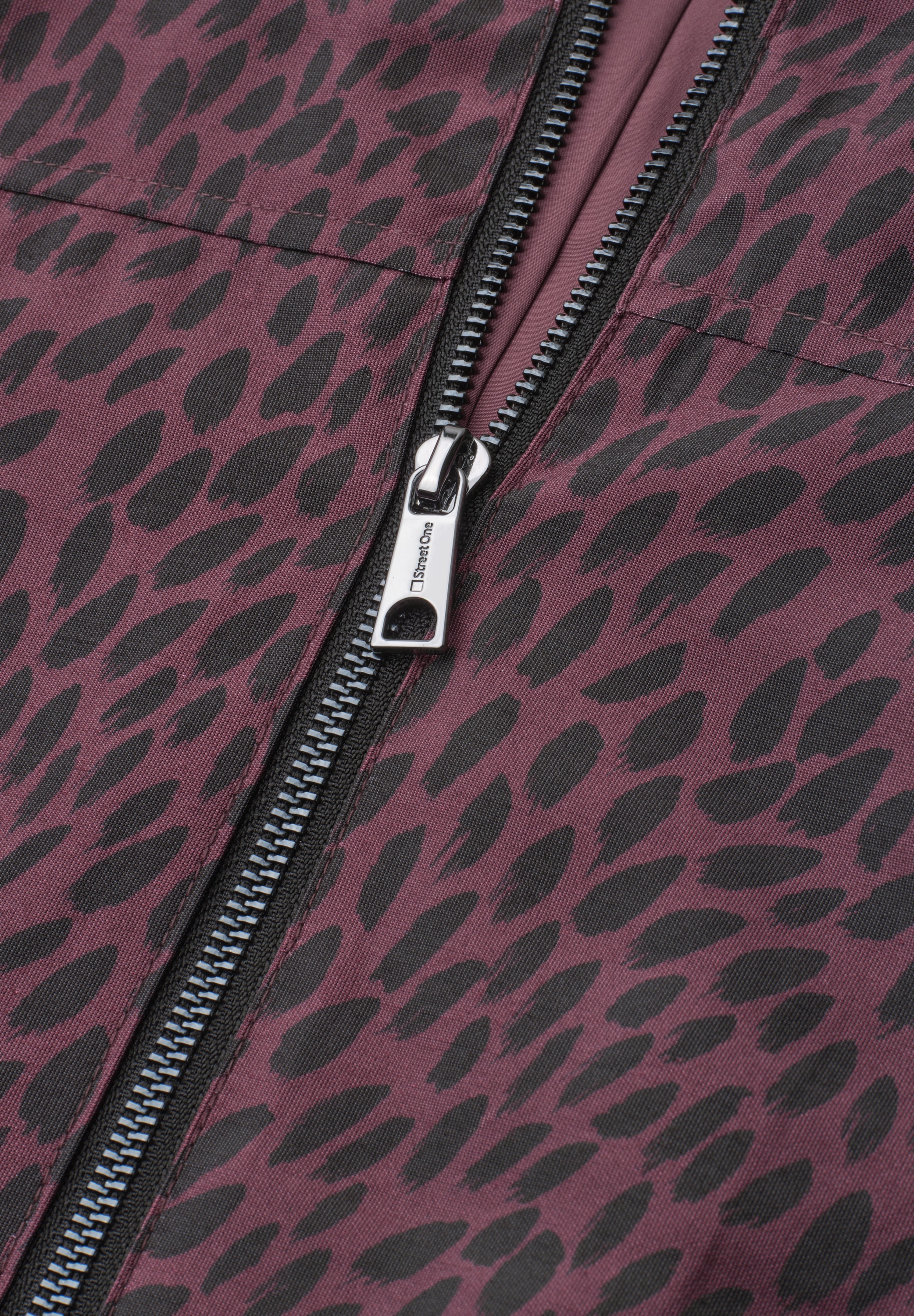 STREET ONE Blouson ohne Kapuze mit allover Leoprint