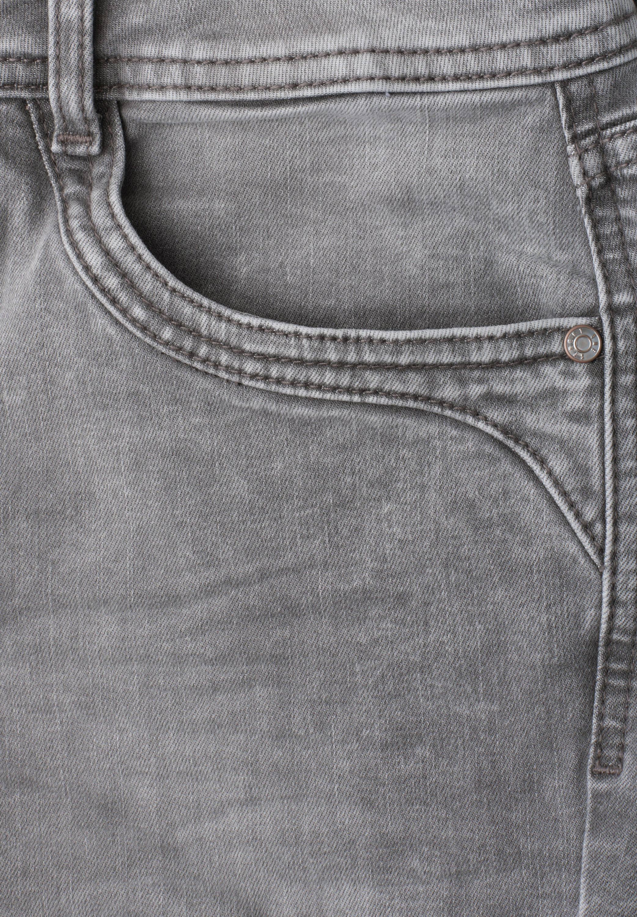 STREET ONE Slim-fit-Jeans Middle Waist