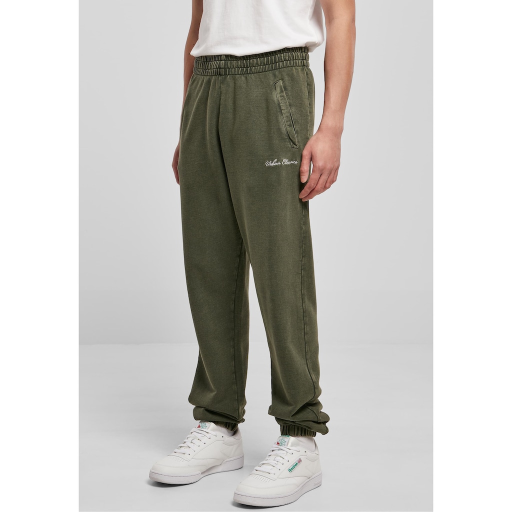 URBAN CLASSICS Jogginghose »Urban Classics Herren Small Embroidery Sweatpants«, (1 tlg.)