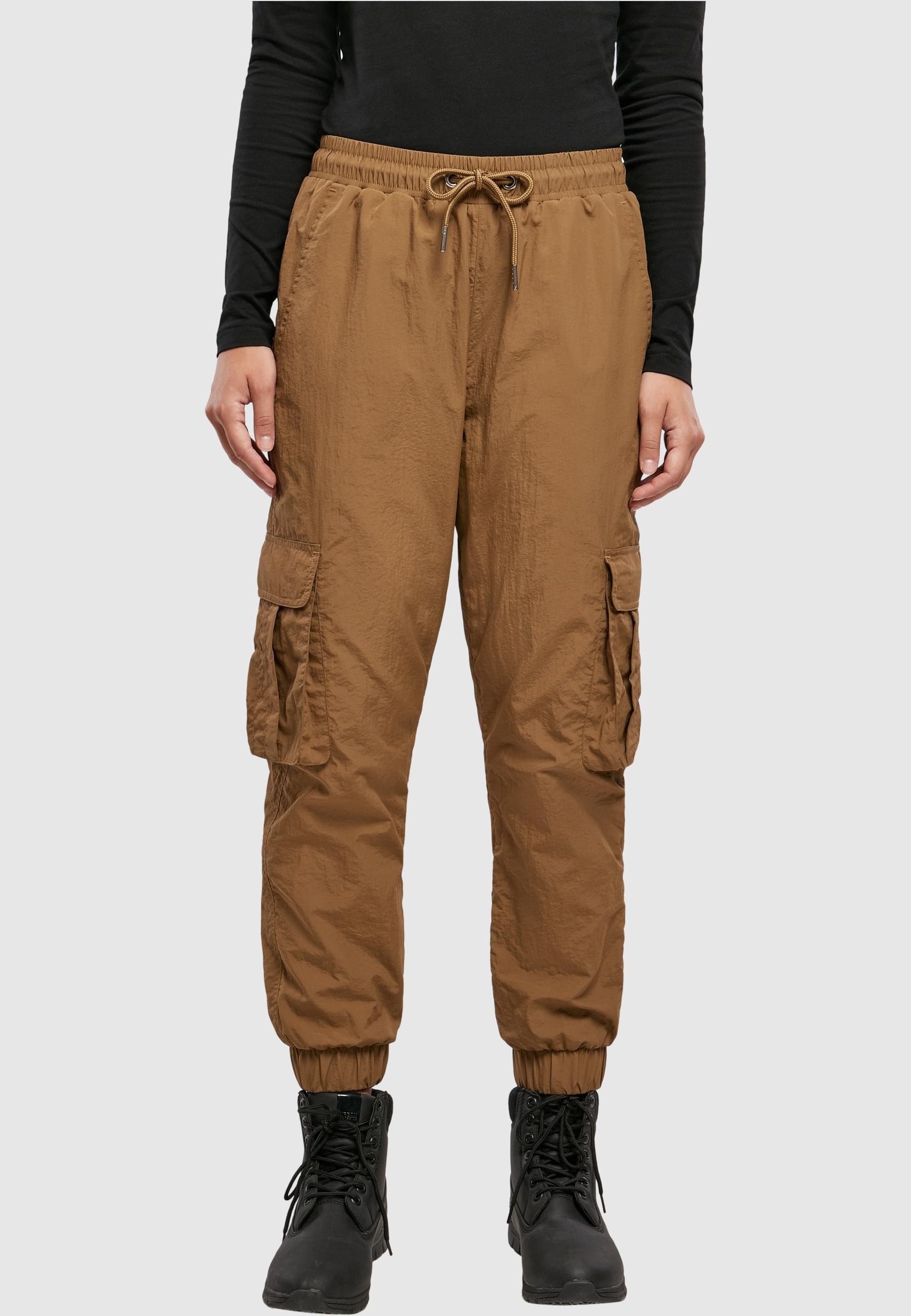 URBAN CLASSICS Cargohose »Urban Classics Damen Ladies High Waist Crinkle Nylon Cargo Pants«, (1 tlg.)