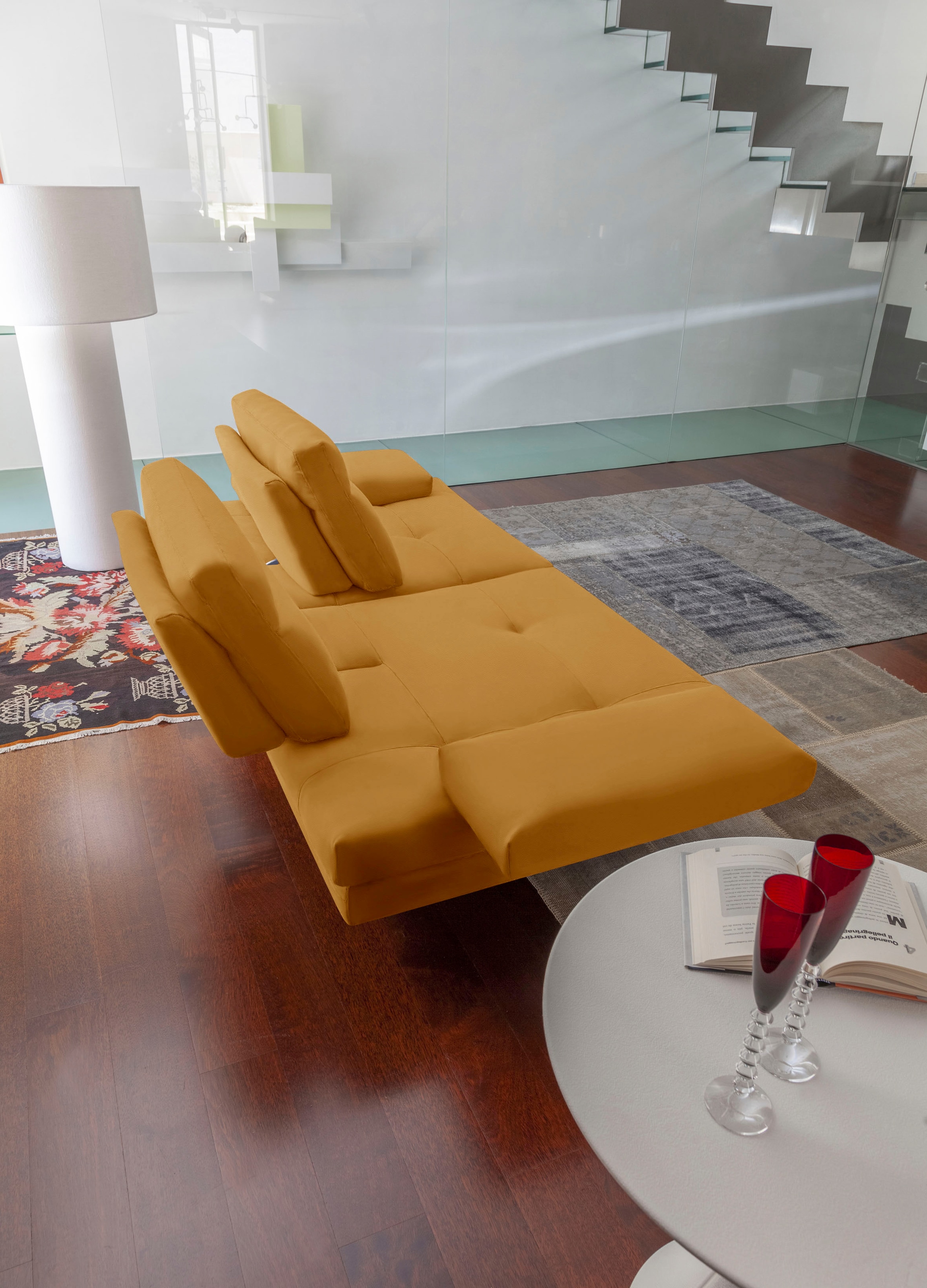 CALIA ITALIA 3,5-Sitzer »Toby Wing, italienisches Designsofa, super bequem, Megasofa«, inkl. Sitztiefenverstellung und Armteilfunktion, Füße in Schwarz matt