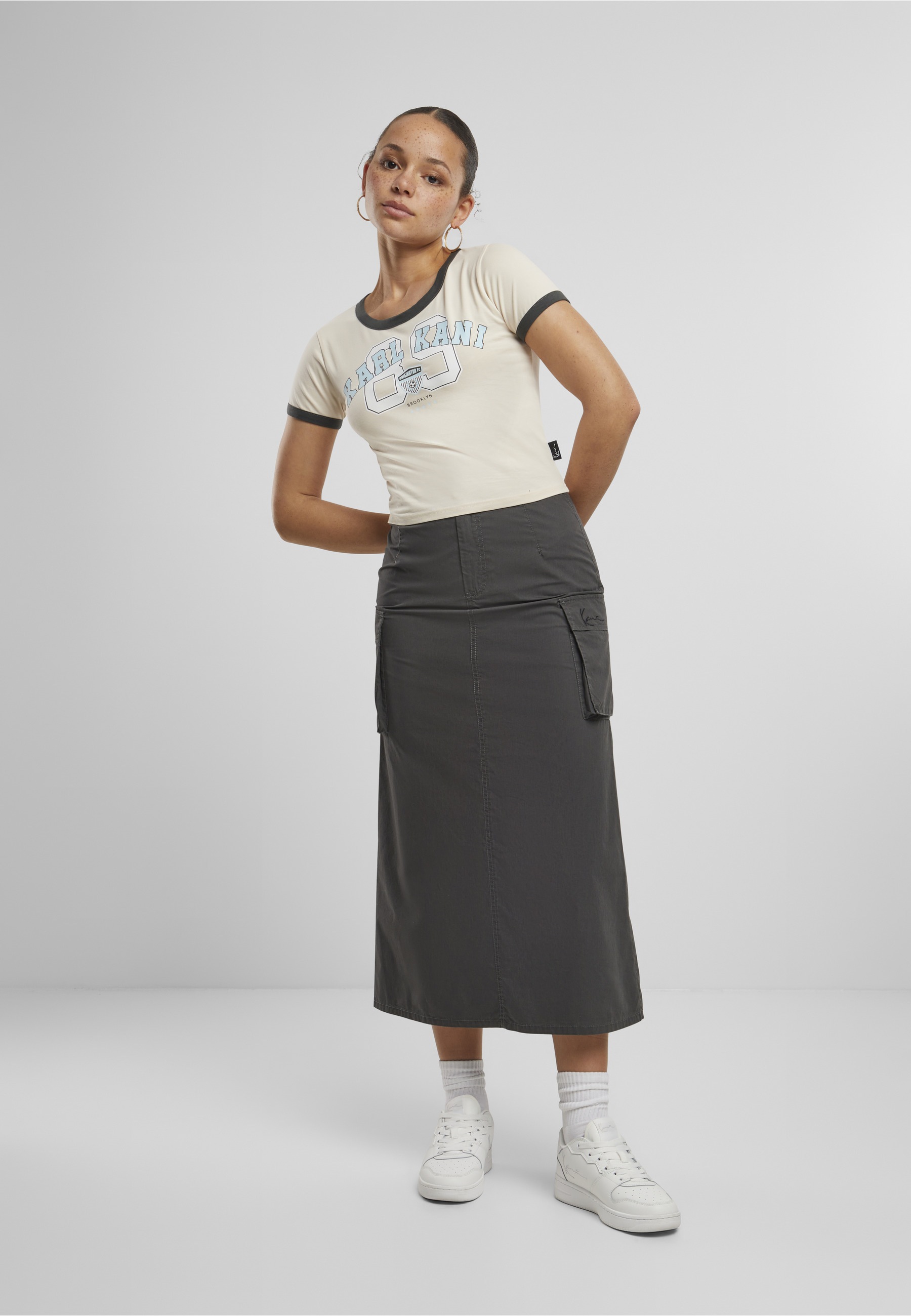 Karl Kani T-Shirt »Karl Kani Karl Kani Woven Signature Short Soccer Tee« 1 Stk.