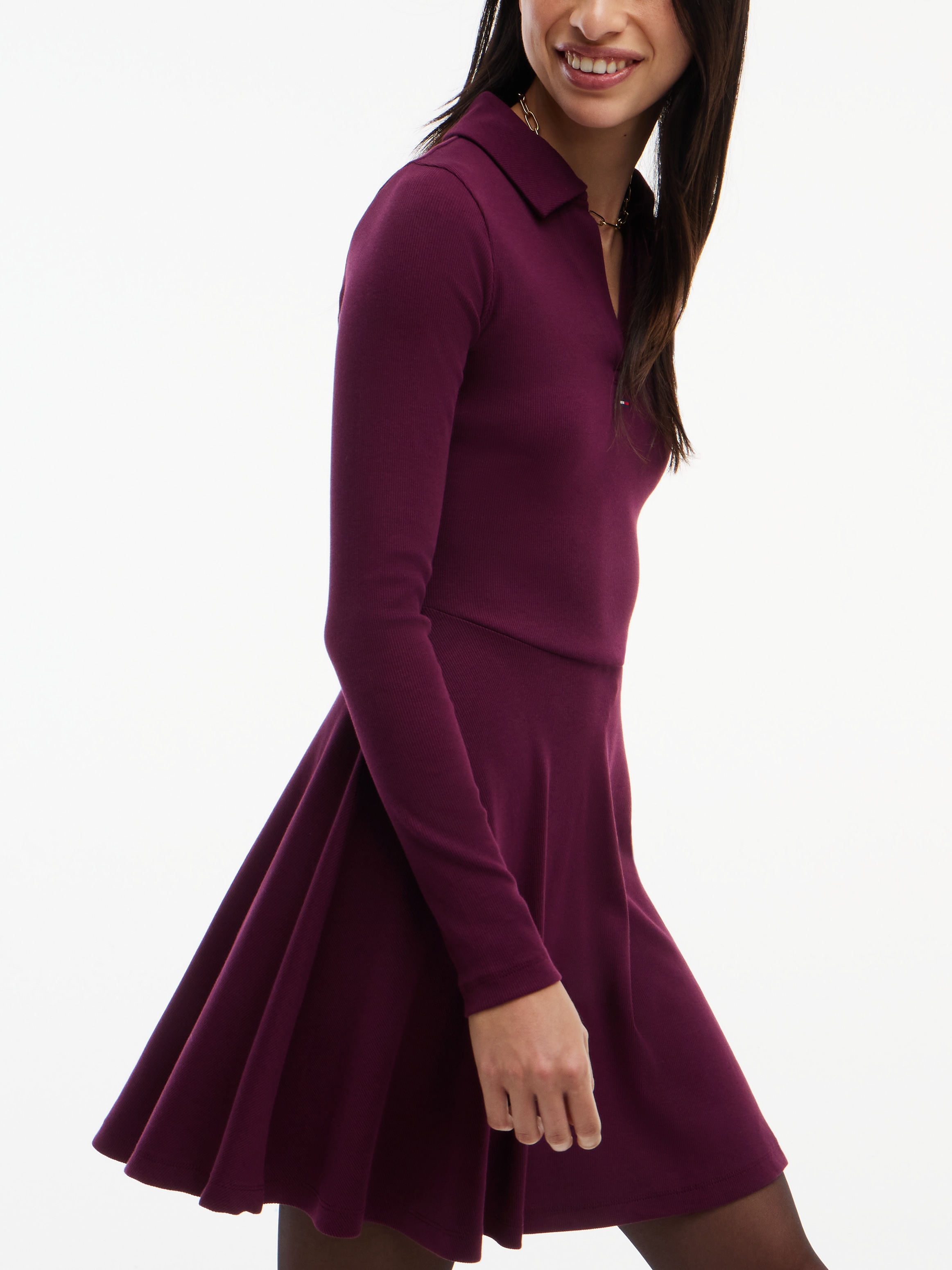 Tommy Jeans Polokleid »TJW RIB FIT & FLARE POLO DRESS« Baumwollmischung, figurbetont, gerippte Struktur, ausgestellte Form