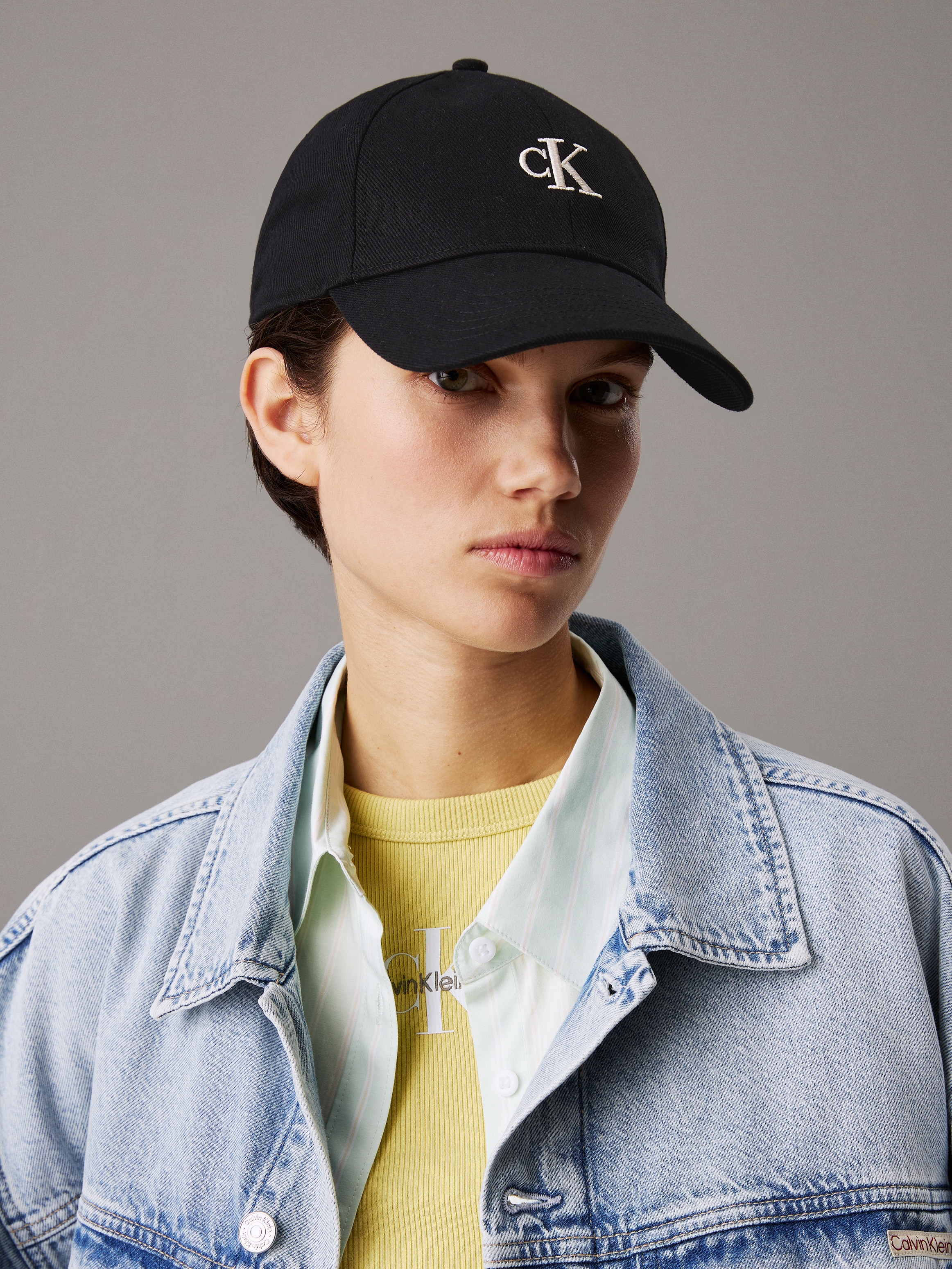 Damen Baseball Cap "EMBROIDERED MONOGRAM CAP", schwarz, CALVIN KLEIN JEANS, unifarben, Stoff, Baumwolle, Caps, mit Logostickerei