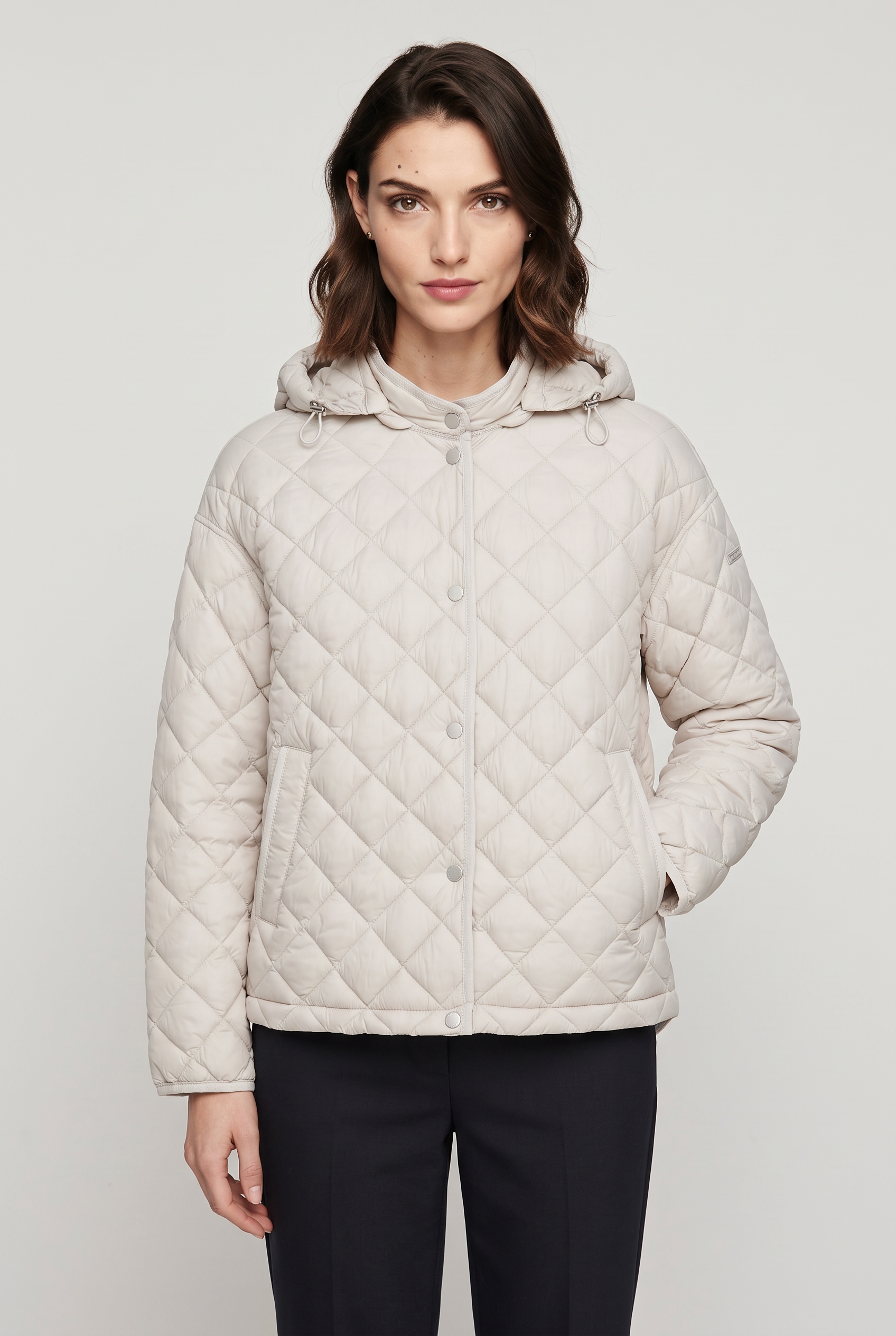 Cinque Steppjacke »CIPHIL« mit Kapuze mit abnehmbarer Kapuze, Oversize Fit, leicht wärmend